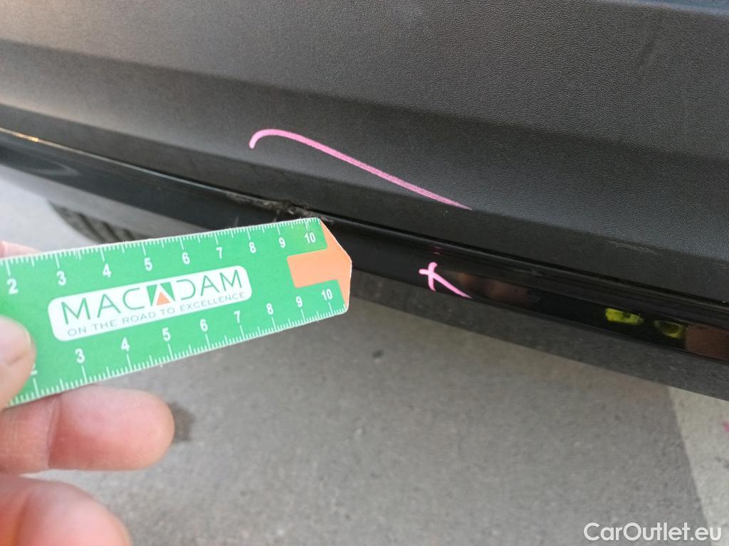  Volvo  XC 40 VOLVO XC40 / 2017 / 5P / todoterreno 1.5 T5 Twin Recharge R-Design Auto #14