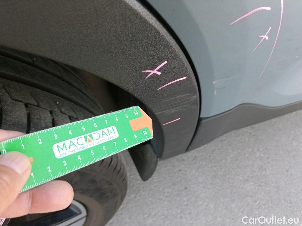  Volvo  XC 40 VOLVO XC40 / 2017 / 5P / todoterreno 1.5 T5 Twin Recharge R-Design Auto #18