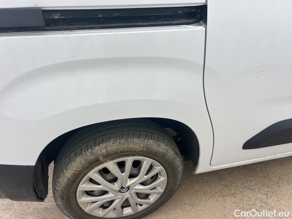  Citroen  Berlingo CITROEN  / 2018 / 4P / combi Talla M BlueHDi 100 S&S LIVE PACK BUSINE #2