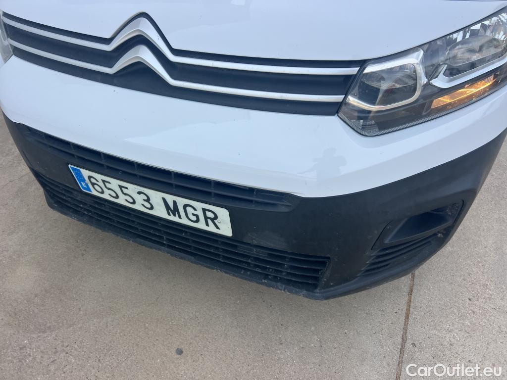  Citroen  Berlingo CITROEN  / 2018 / 4P / combi Talla M BlueHDi 100 S&S LIVE PACK BUSINE #36