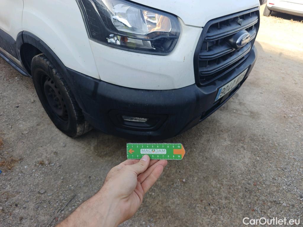  Ford  Transit FORD  / 2013 / 4P / furgón 350 96kW L3H2 Van Trend FWD #34