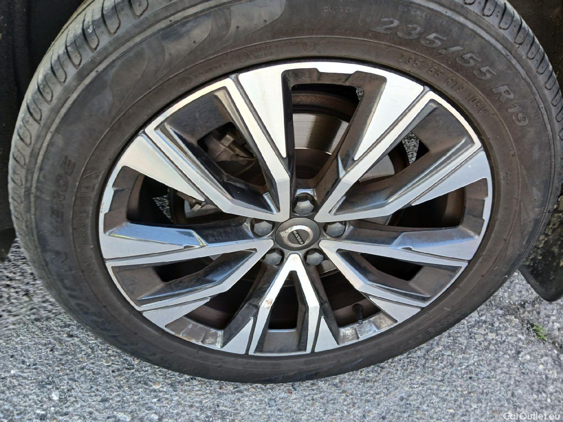 Volvo  XC60 VOLVO  / 2017 / 5P / todoterreno 2.0 B4 D AWD Inscription Auto #24