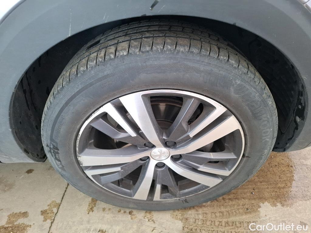 Peugeot  3008  II Allure Pack 1.5 HDi 130CV BVM6 E6d #53