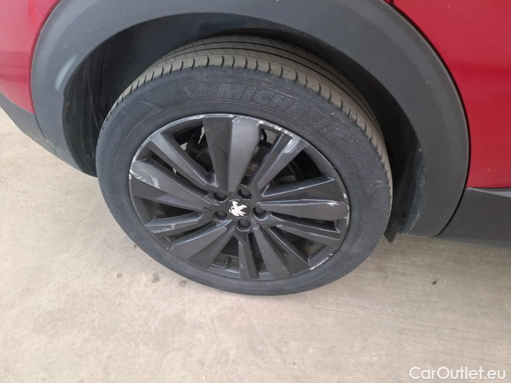  Peugeot  3008  GT 1.2 PureTech 130CV BVA8 E6d #41