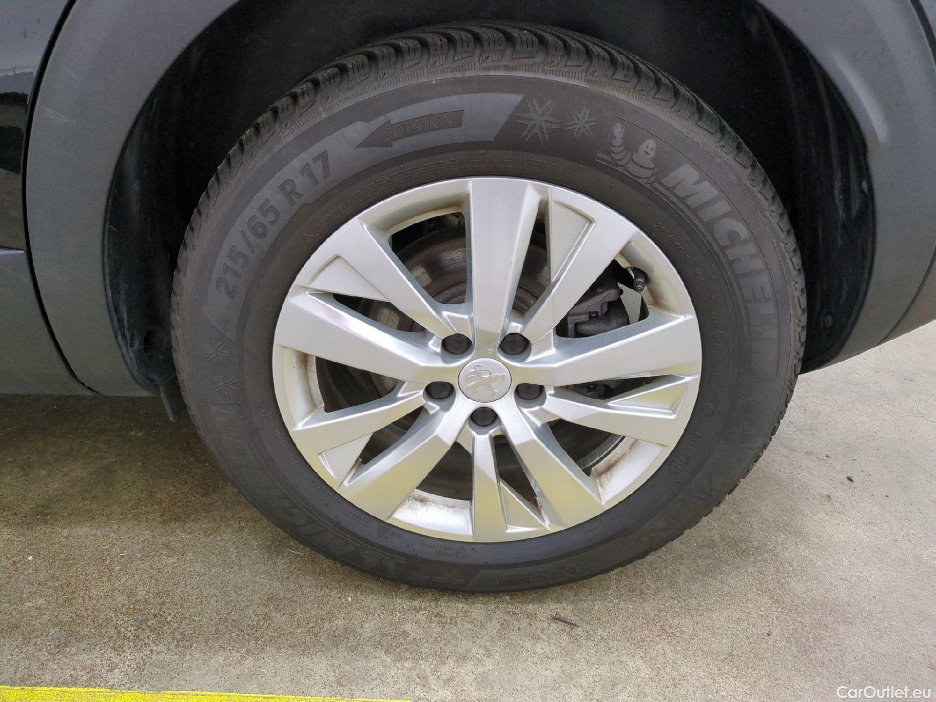  Peugeot  3008  II Style 1.2 PureTech 130CV BVA8 E6d #2
