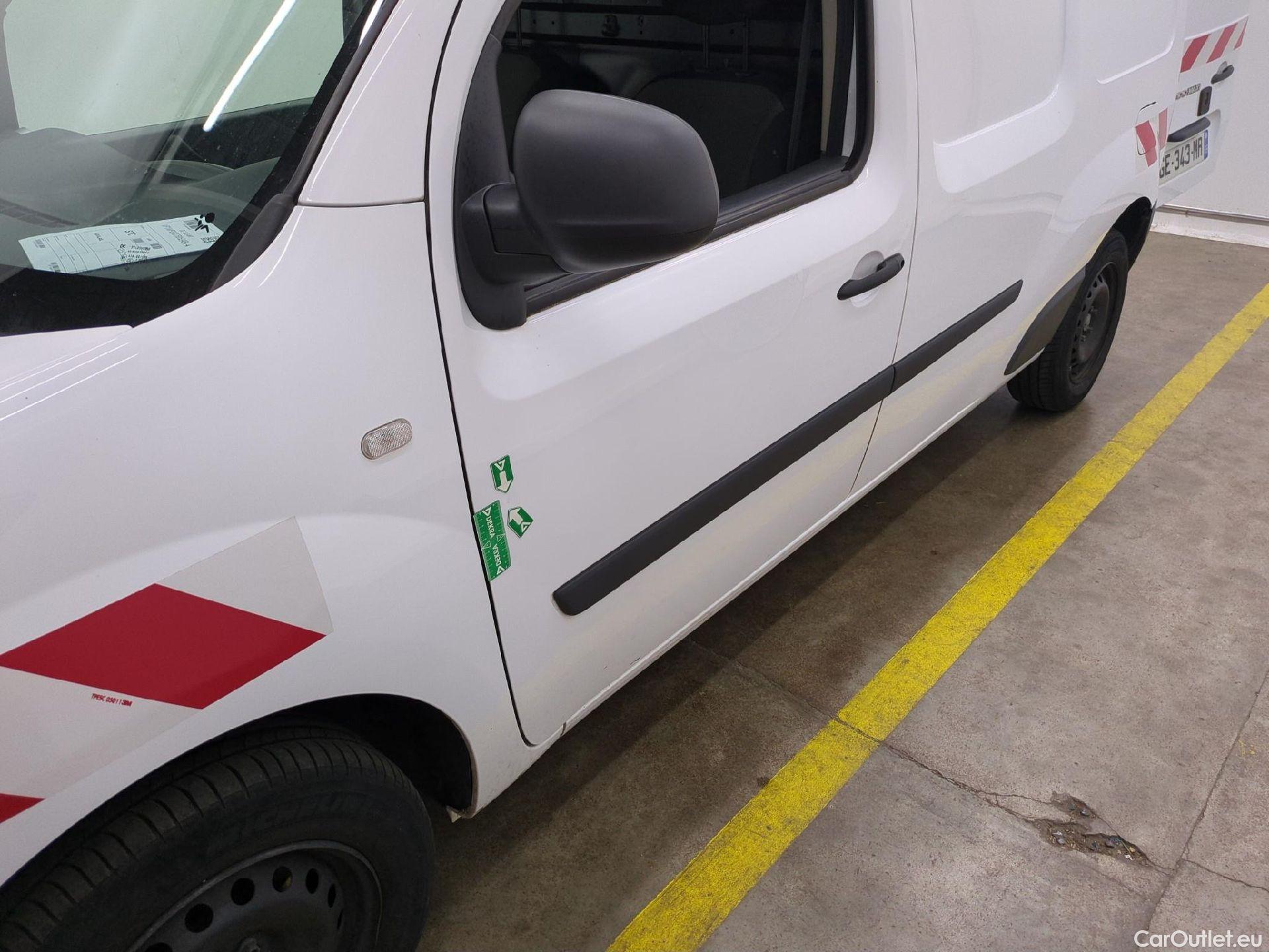  Renault  Kangoo  II Express Maxi Extra (Série Spéciale) 1.5 dCi 95CV BVM6 E6dT #18