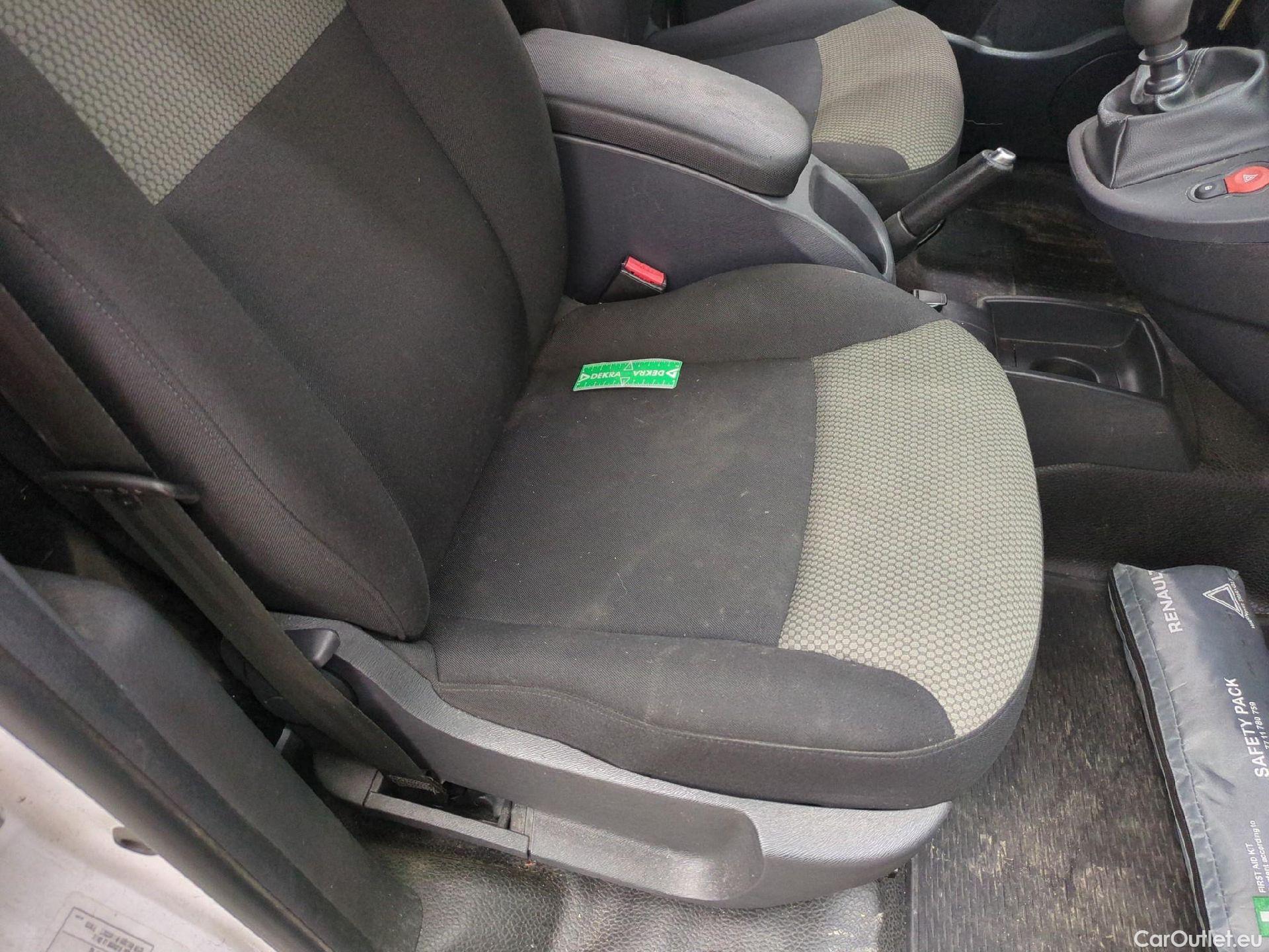  Renault  Kangoo  II Express Maxi Extra (Série Spéciale) 1.5 dCi 95CV BVM6 E6dT #32
