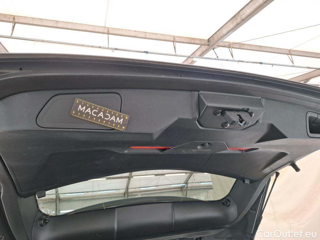  Peugeot  3008  II Allure Pack 1.5 HDi 130CV BVM6 E6d #44