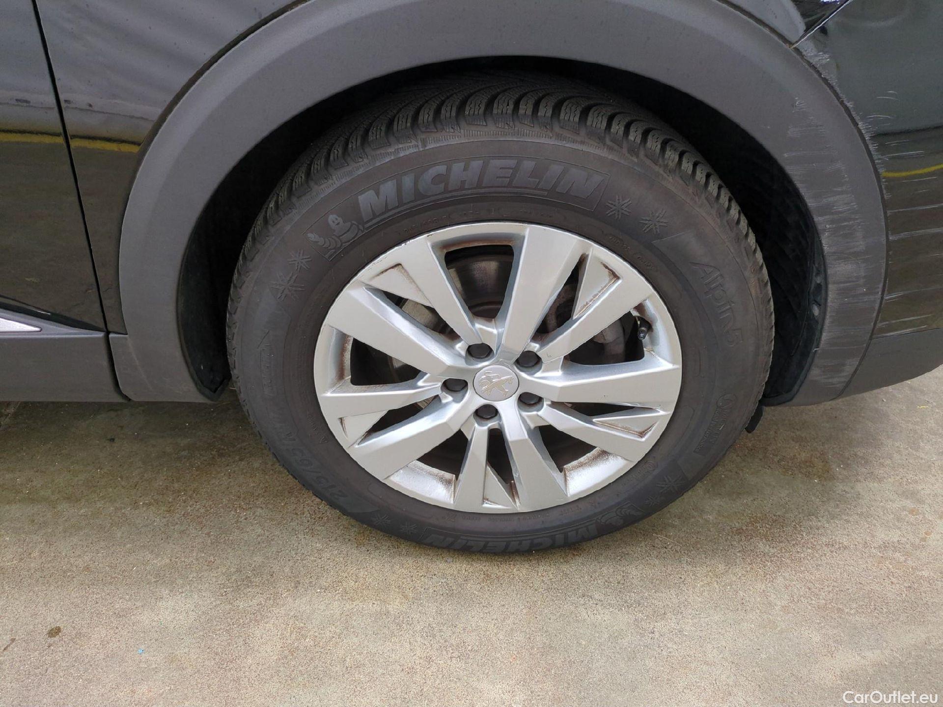  Peugeot  3008  II Style 1.2 PureTech 130CV BVA8 E6d #7