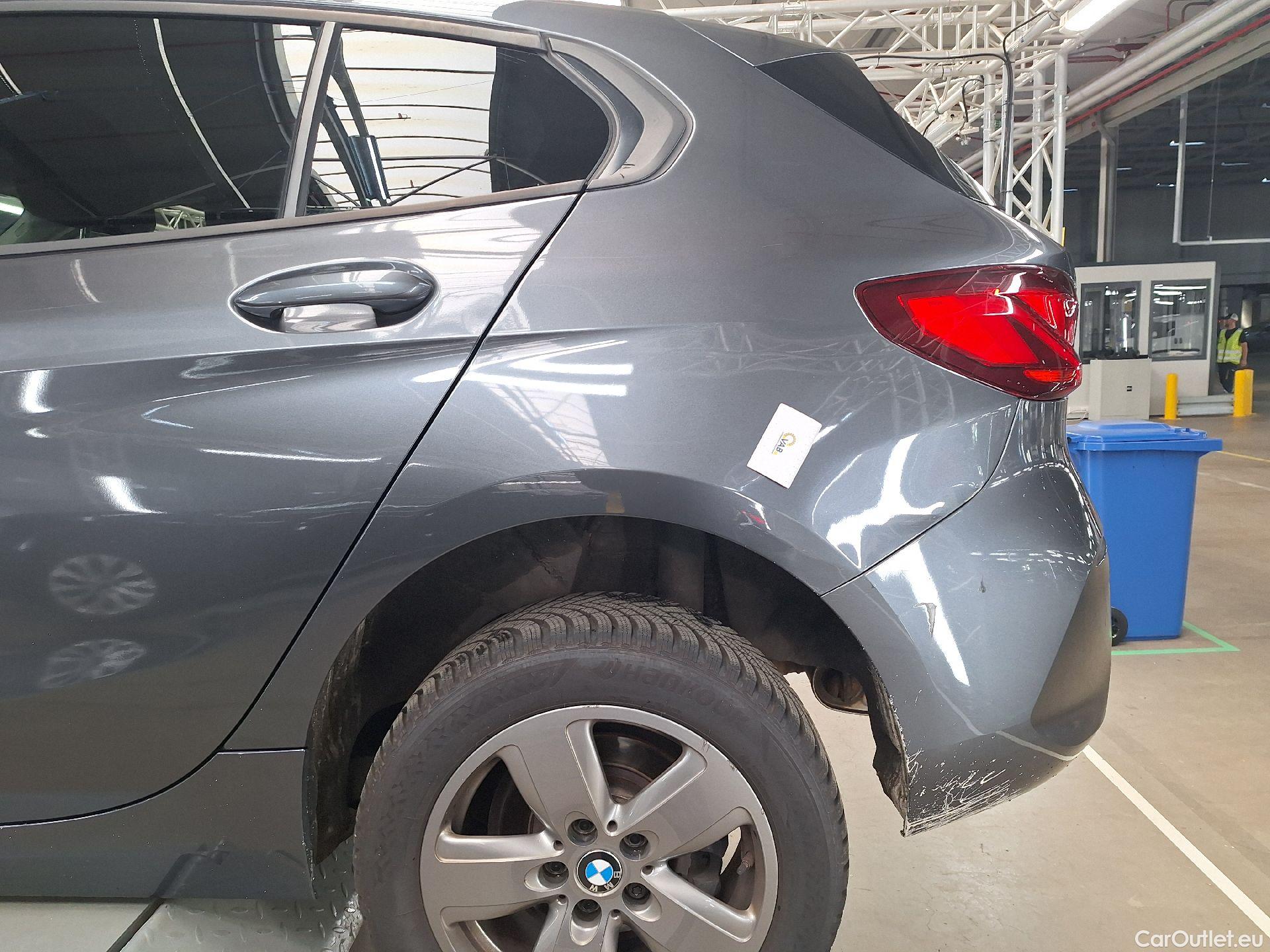  Bmw  Serie 1 BMW, 1-serie '19, BMW 1 Reeks Hatch 116dA (85 kW) 5d #16