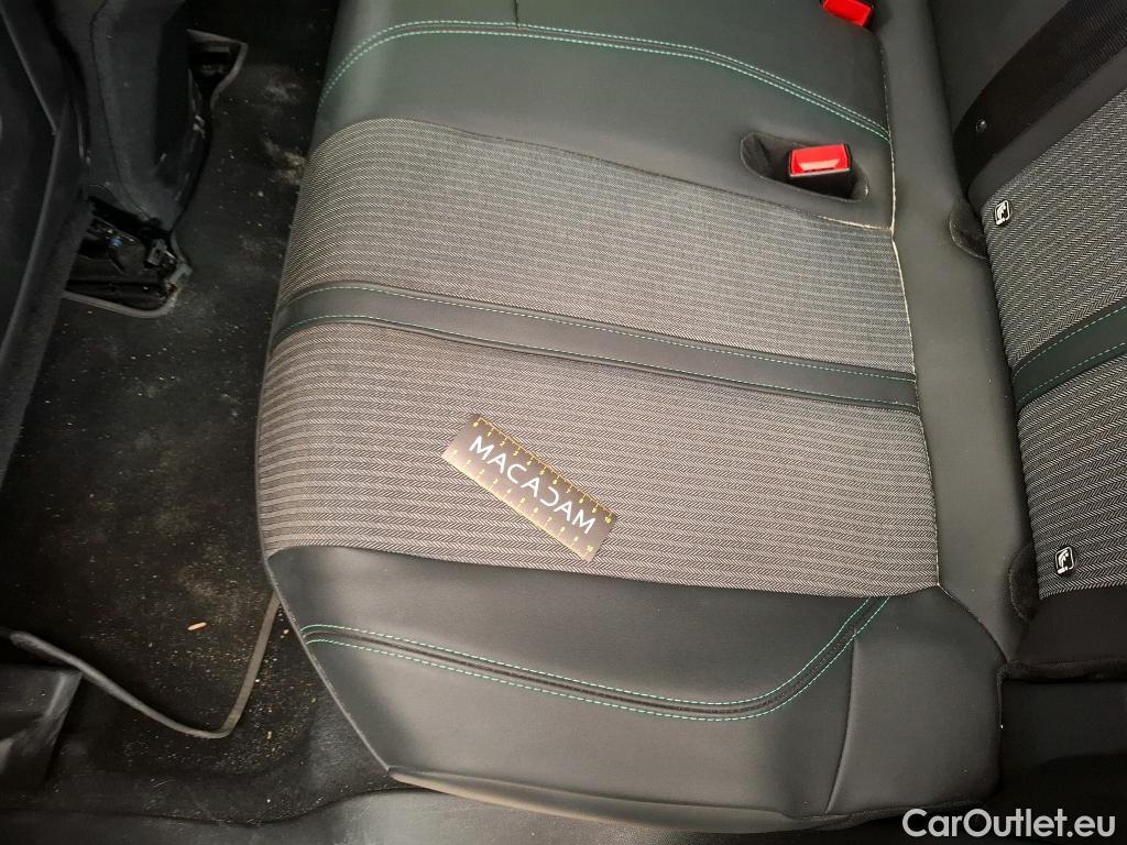  Peugeot  3008 PEUGEOT  2020 5P SUV 16 HYBRID 225 EEAT8 Allure Pack #59