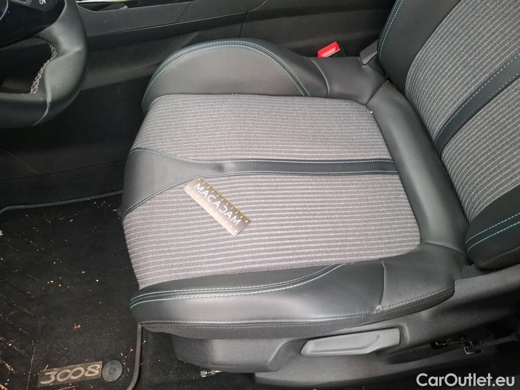  Peugeot  3008 PEUGEOT  2020 5P SUV 16 HYBRID 225 EEAT8 Allure Pack #28