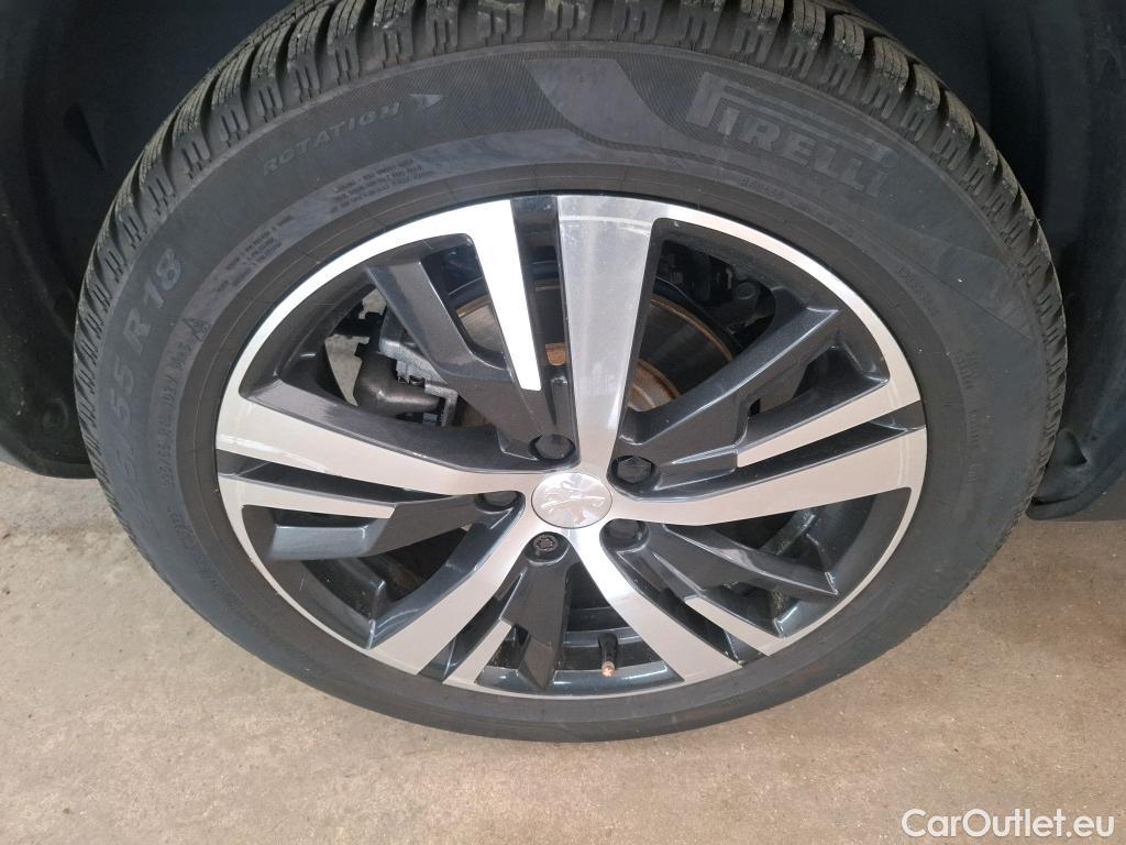  Peugeot  3008 PEUGEOT  2020 5P SUV 16 HYBRID 225 EEAT8 Allure Pack #49