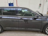  Volkswagen  Passat VOLKSWAGEN  / 2019 / 5P / STATION WAGON VAR. 2.0 TDI SCR EVO 110KW BUSINESS #32
