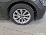  Volkswagen  Passat VOLKSWAGEN  / 2019 / 5P / STATION WAGON VAR. 2.0 TDI SCR EVO 110KW BUSINESS #48