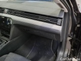  Volkswagen  Passat VOLKSWAGEN  / 2019 / 5P / STATION WAGON VAR. 2.0 TDI SCR EVO 110KW BUSINESS #58