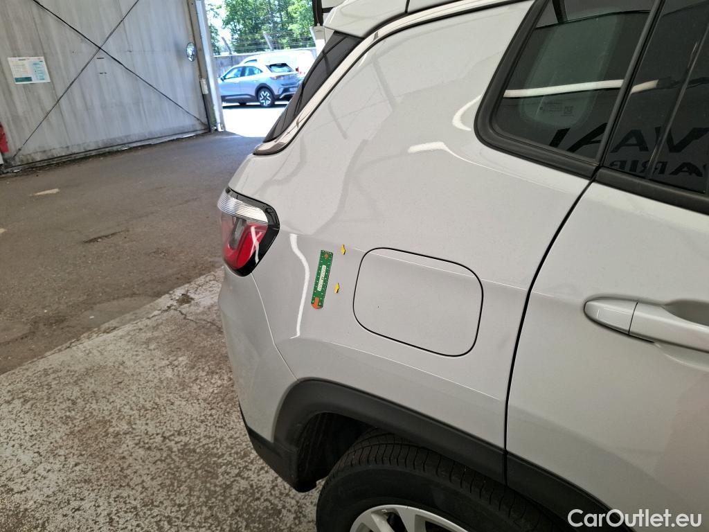  Jeep  Compass JEEP  / 2017 / 5P / SUV 1.3 GSE T4 150 BVR LIMITED #3