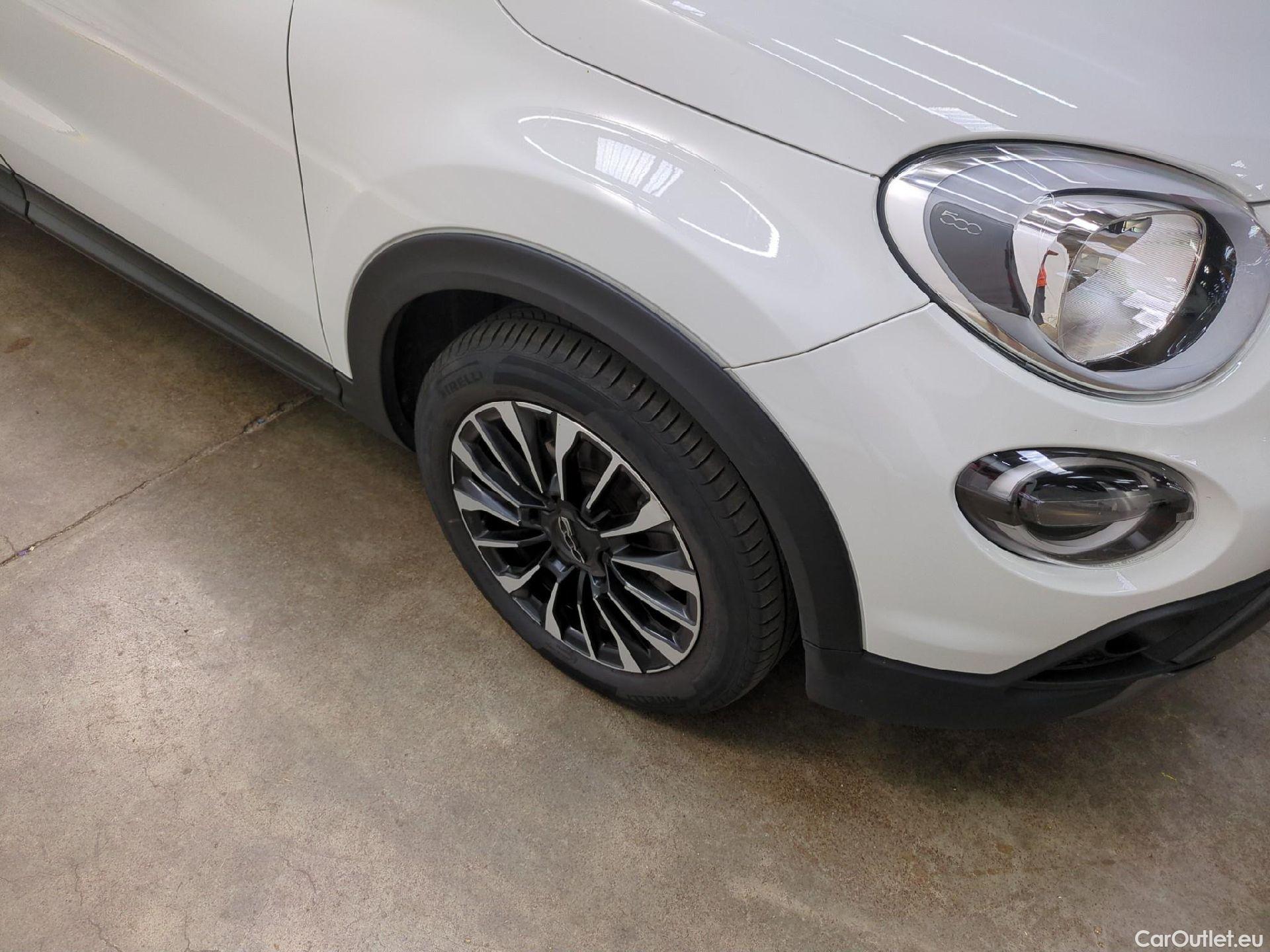  Fiat  500 FIAT X / 2018 / 5P / SUV 1.0 FFly T T3 120ch Cross #28