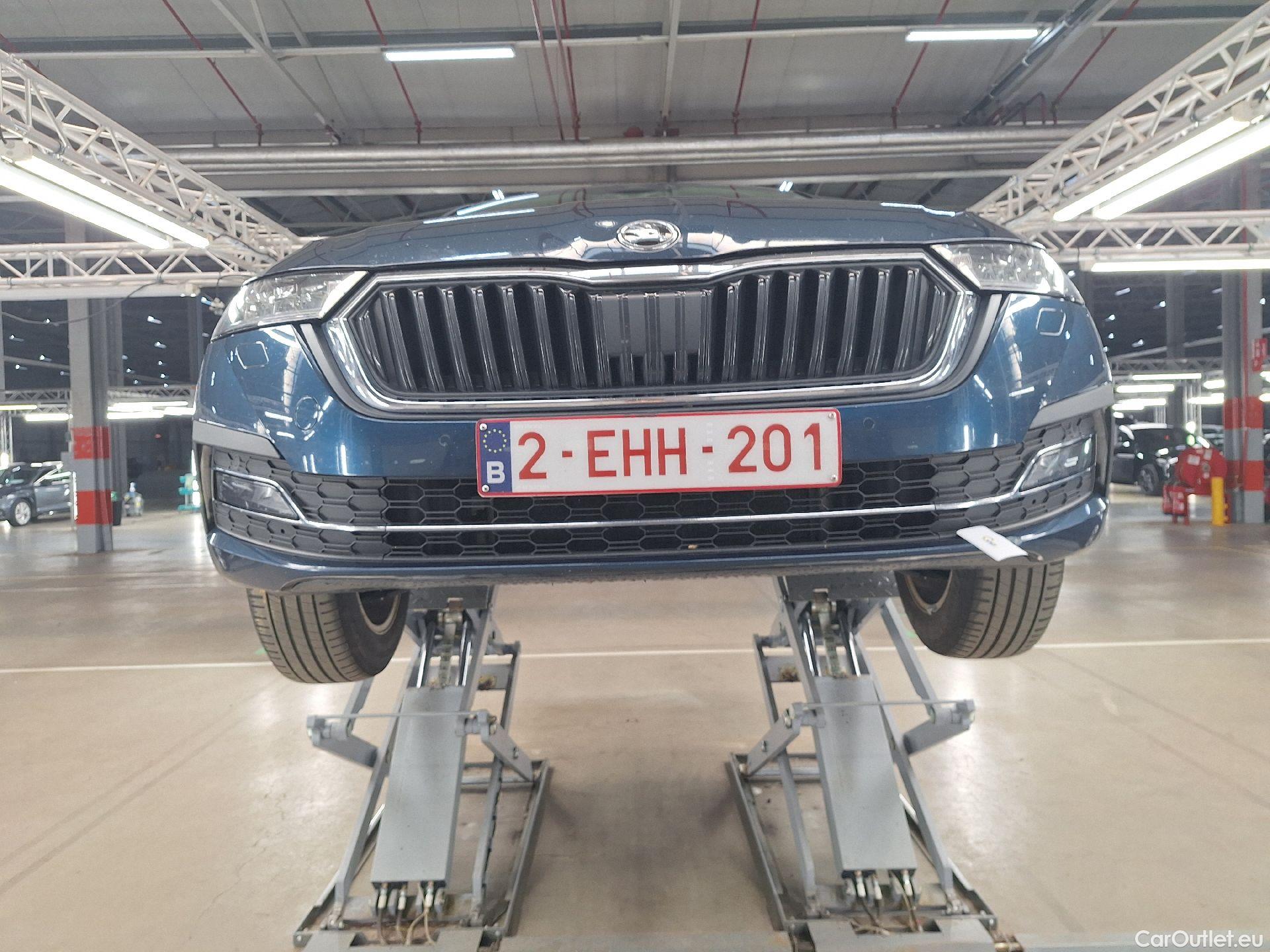  Skoda  Octavia Skoda,  Combi '20, Skoda  Combi 2.0 CRTDI 85kW DSG7 Clever 5d #23