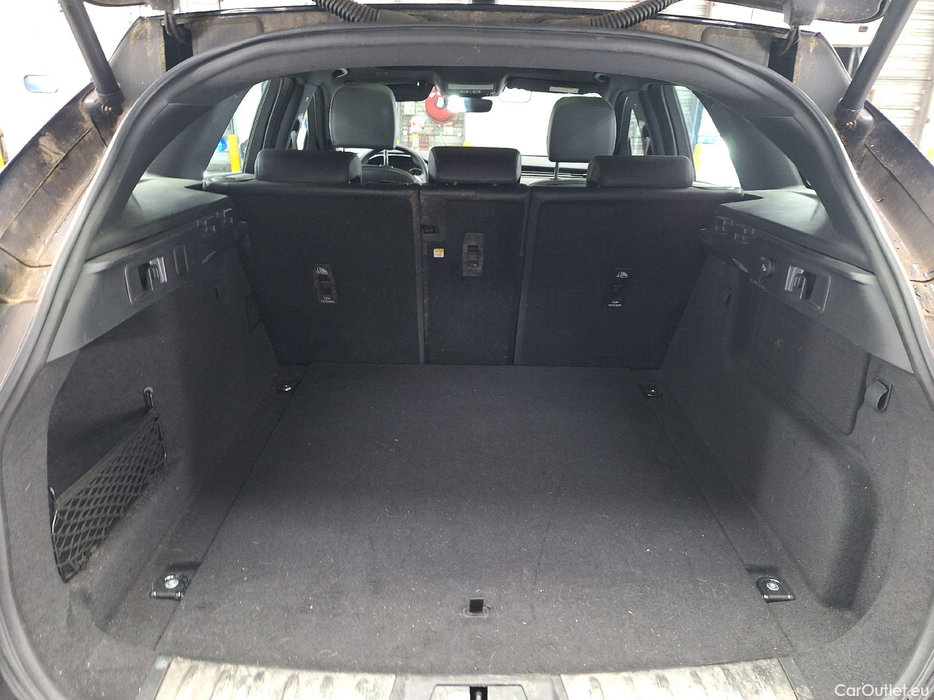  Jaguar  F-PACE Jaguar,  FL'20, Jaguar  D165 AWD Auto S 5d #3