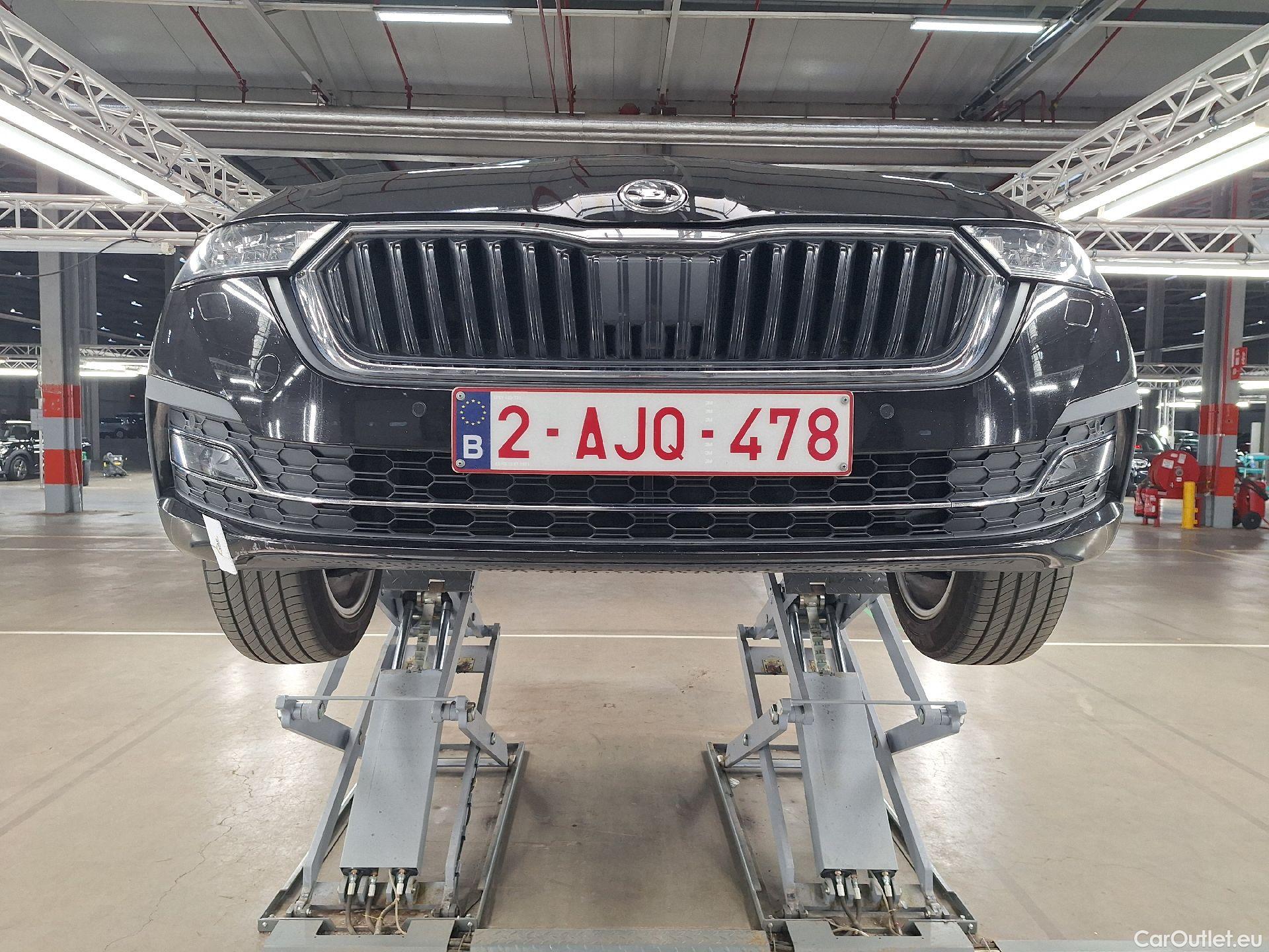  Skoda  Octavia Skoda,  Combi '20, Skoda  Combi 2.0 CRTDI 110kW DSG7 Ambition  #20