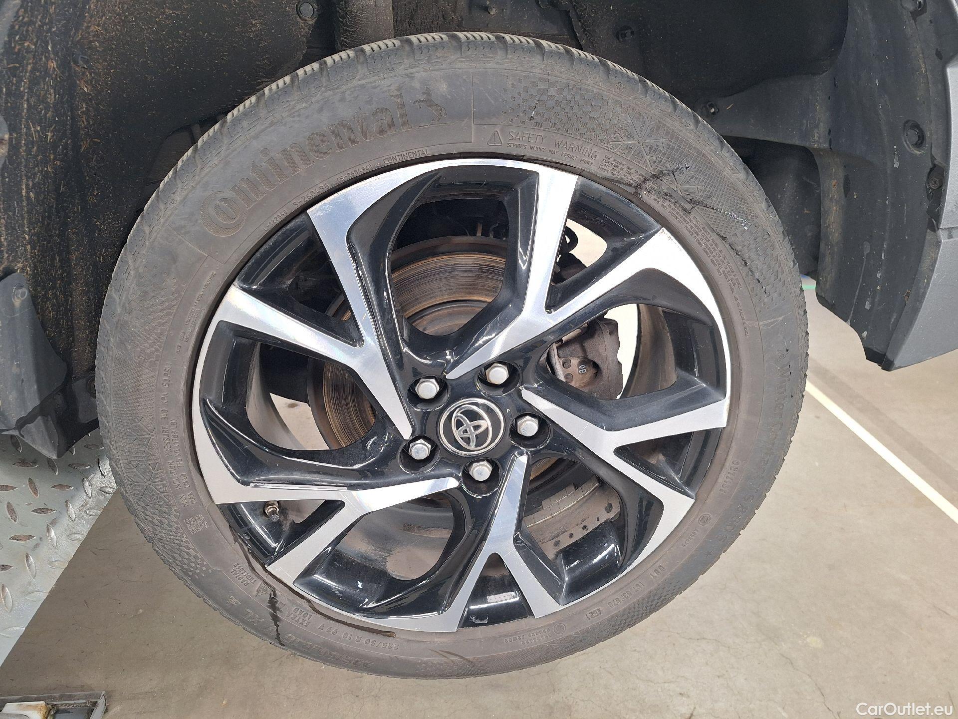  Toyota  C-HR Toyota,  '16, Toyota  1.8 VVT i-Hybrid C-Lub Bi-Tone E-CVT 5 #3