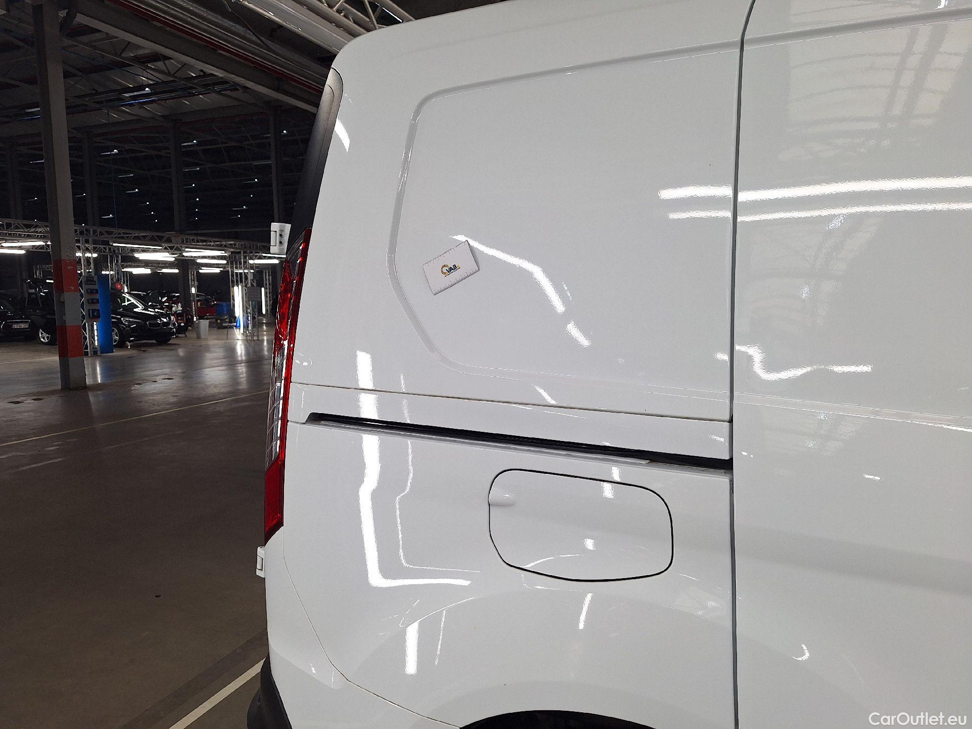  Ford  Transit Connect Ford, _Trans.Conn FL'18, Ford  1.5 TDCi 74kW L1 Aut. Trend 4 #22