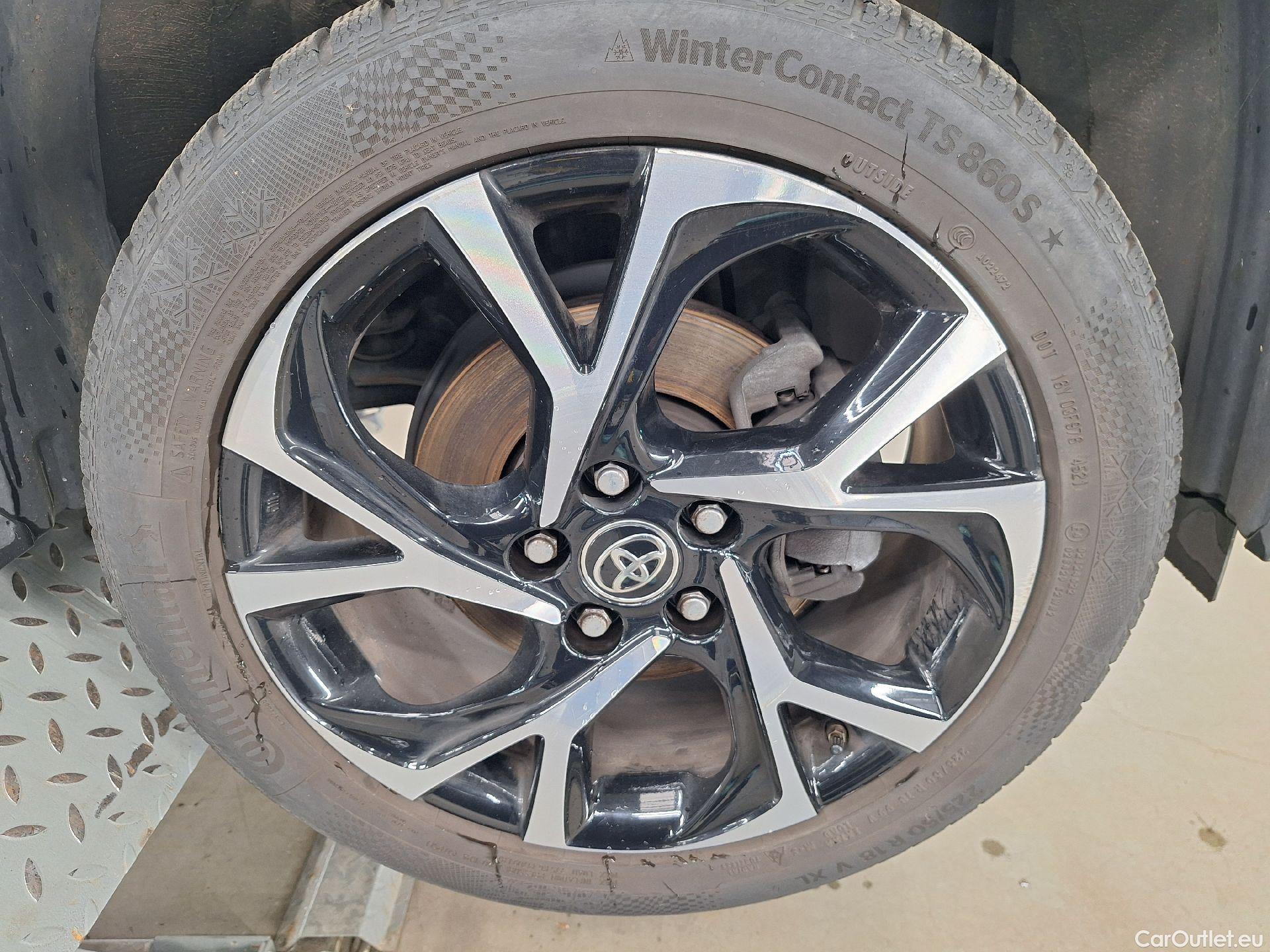  Toyota  C-HR Toyota,  '16, Toyota  1.8 VVT i-Hybrid C-Lub Bi-Tone E-CVT 5 #6