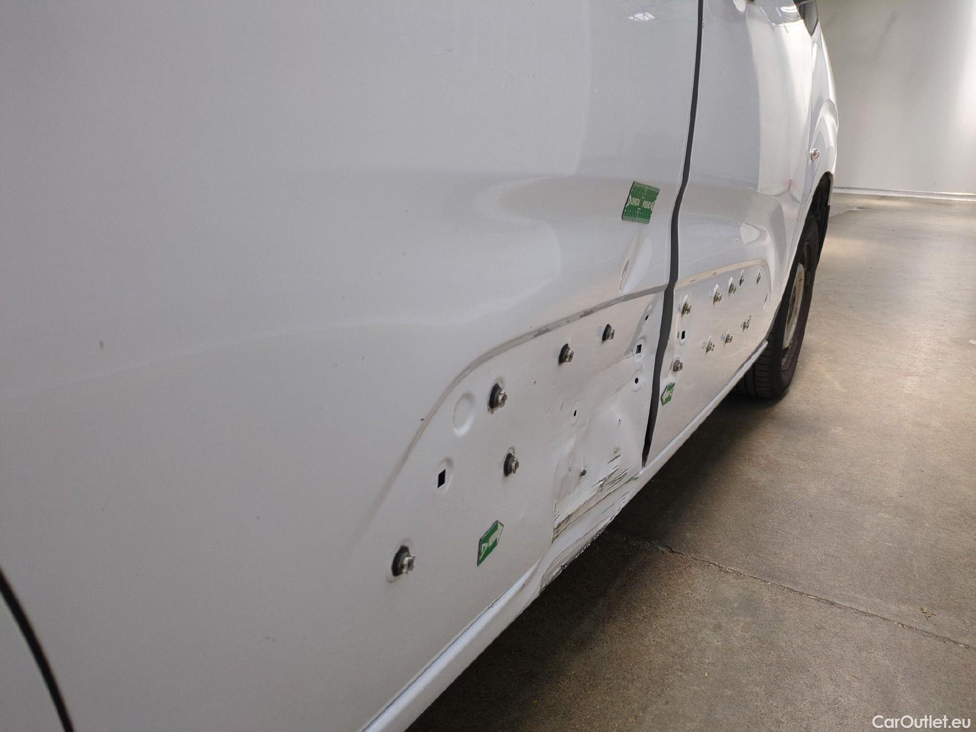  Citroen  Berlingo  Fourgon Club M 650 1.5 BlueHDi 100CV BVM6 E6d #26