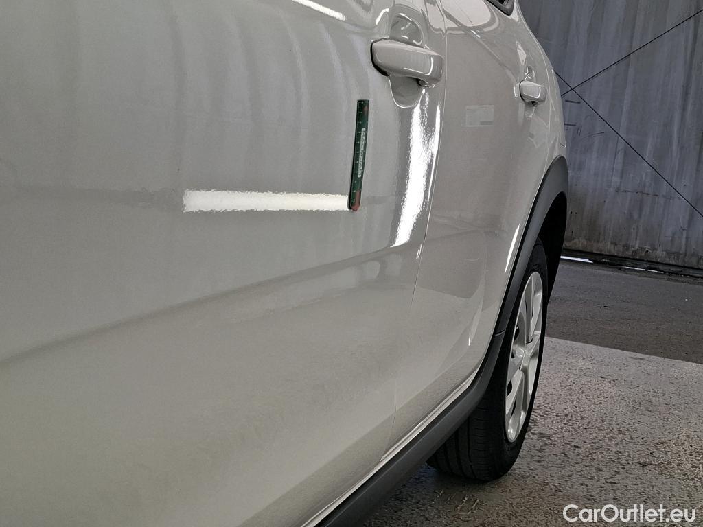  Citroen  C3  Société Feel 1.5 BlueHDI 100CV BVM6 E6d #3