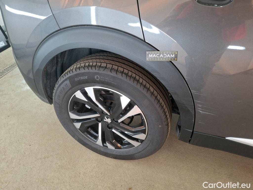  Peugeot  2008  Allure Business 1.2 PureTech 130CV BVA8 E6d #14