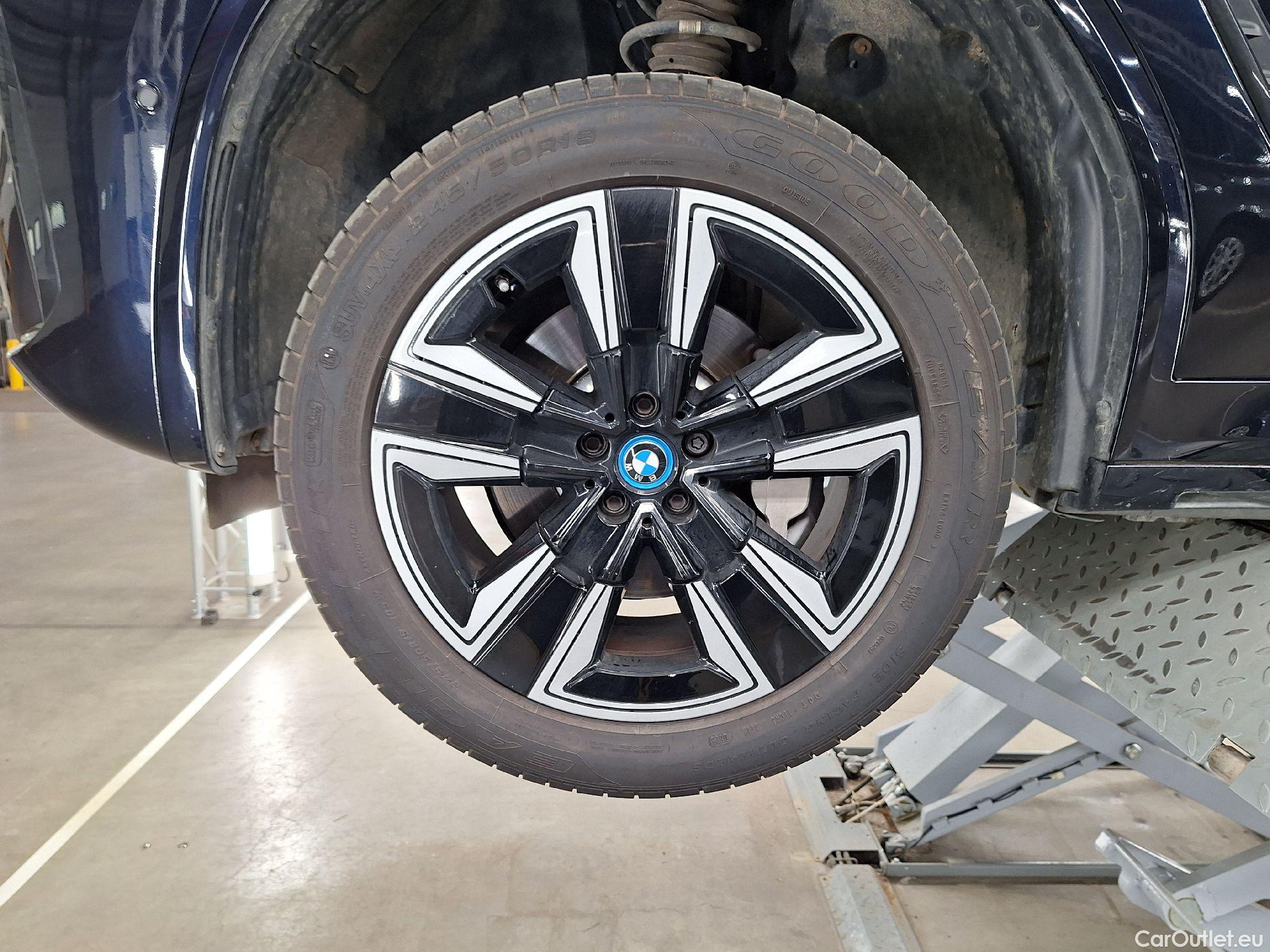  Bmw  iX3 BMW,  FL'21 BEV, BMW   5d #33