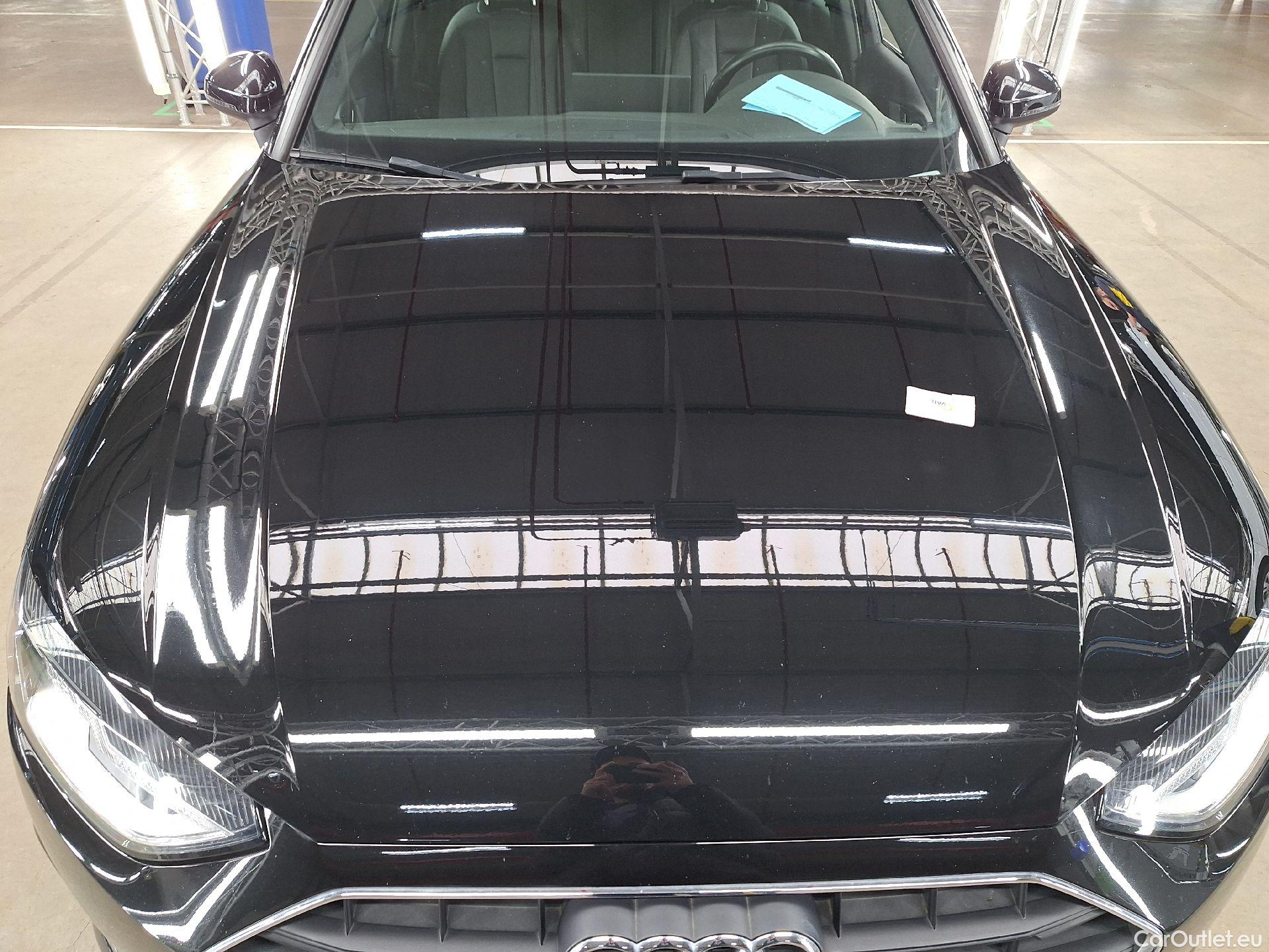 Audi  A4 Audi,  Berline FL'19, Audi  2.0 35 TFSi 110kW S tronic Attraction 4d #1
