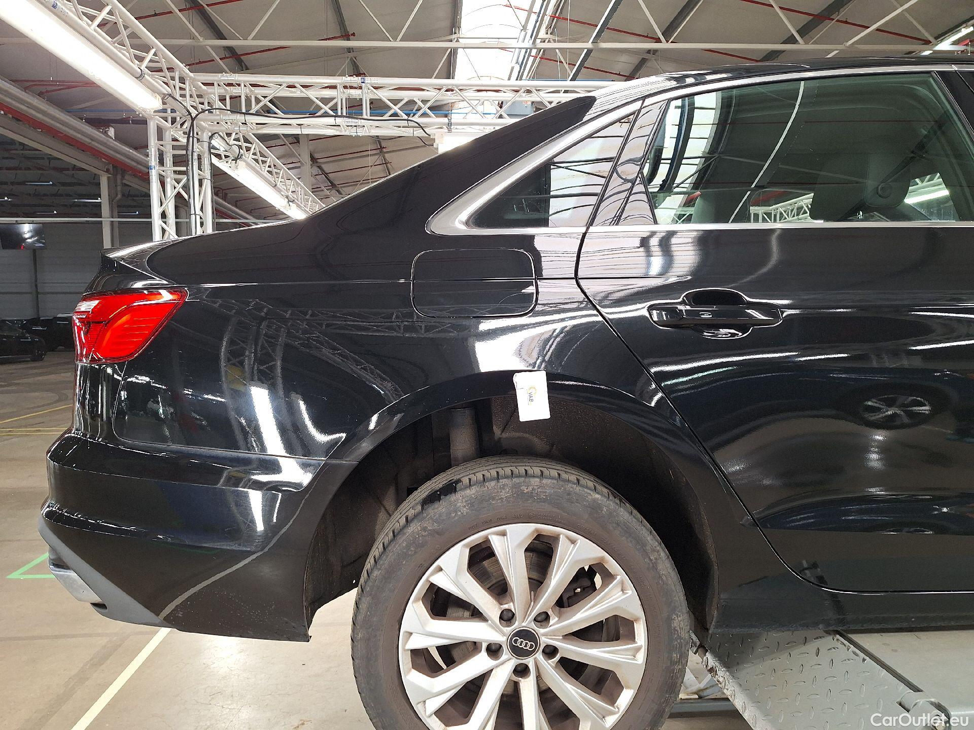  Audi  A4 Audi,  Berline FL'19, Audi  2.0 35 TFSi 110kW S tronic Attraction 4d #16