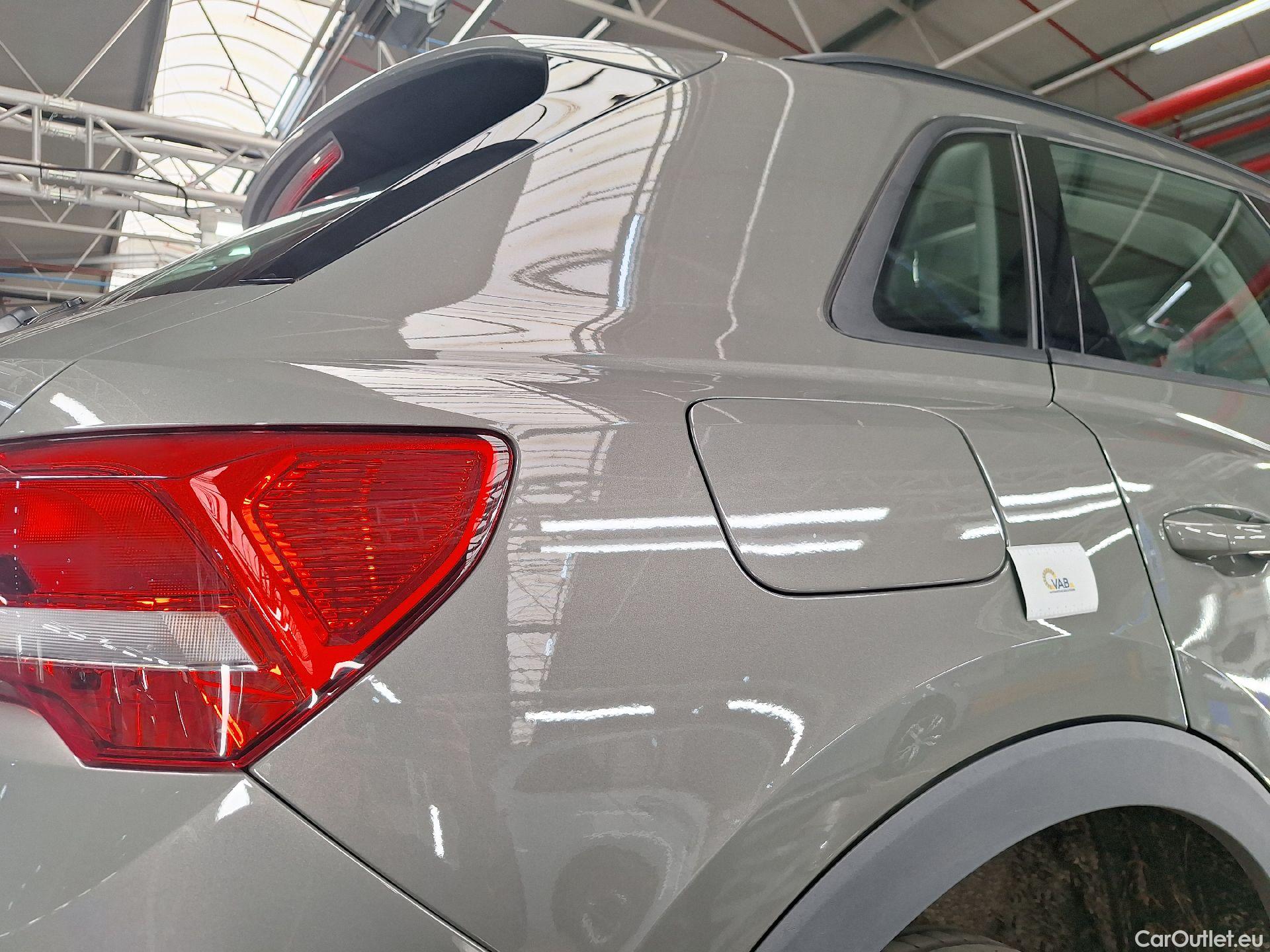 Audi  Q3 Audi,  '18, Audi  35 TDI S Tronic Business Edition 5d #15