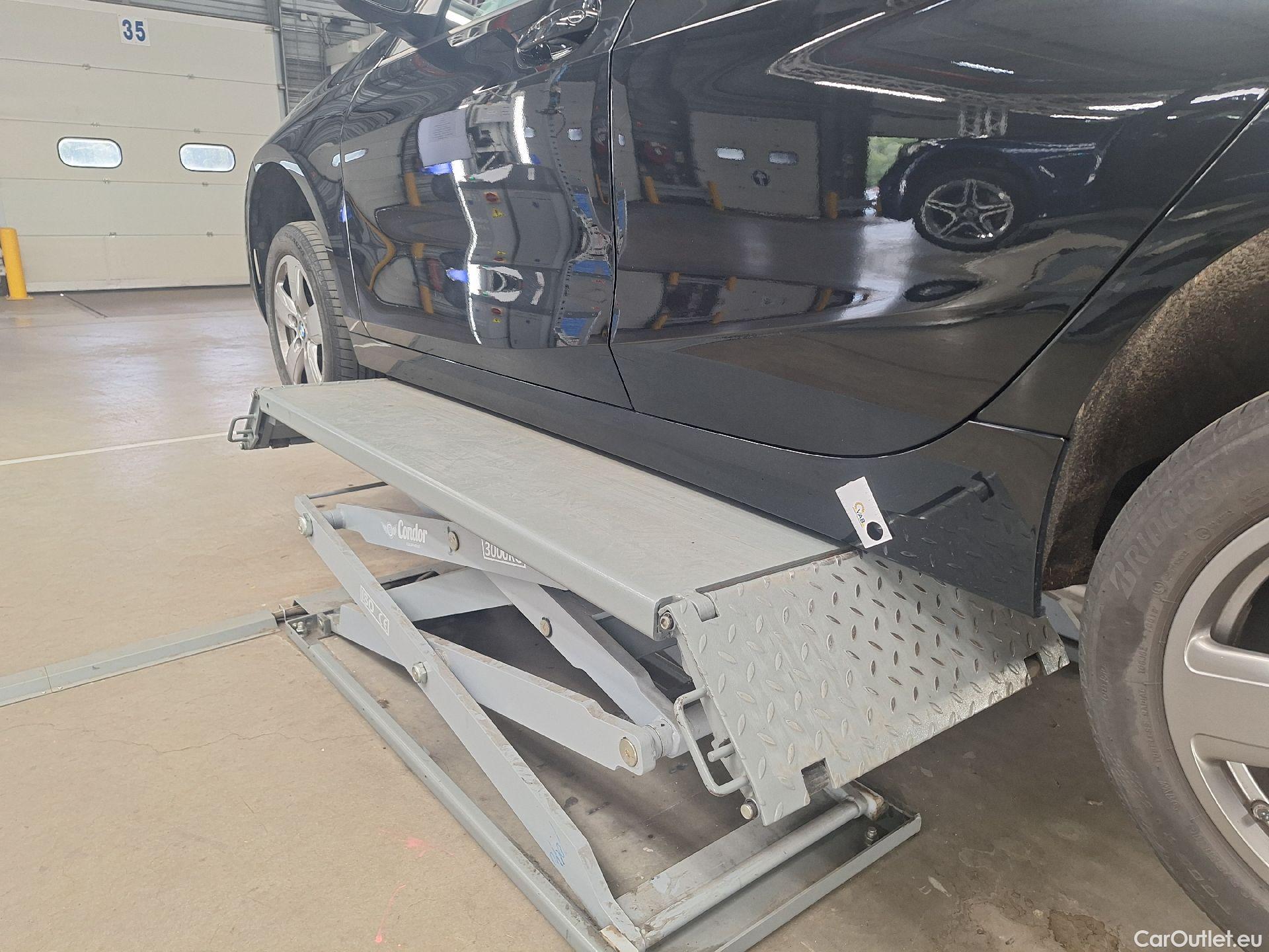  Bmw  Serie 1 BMW, 1-serie '19, BMW 1 Reeks Hatch 118iA (100 kW) 5d #43