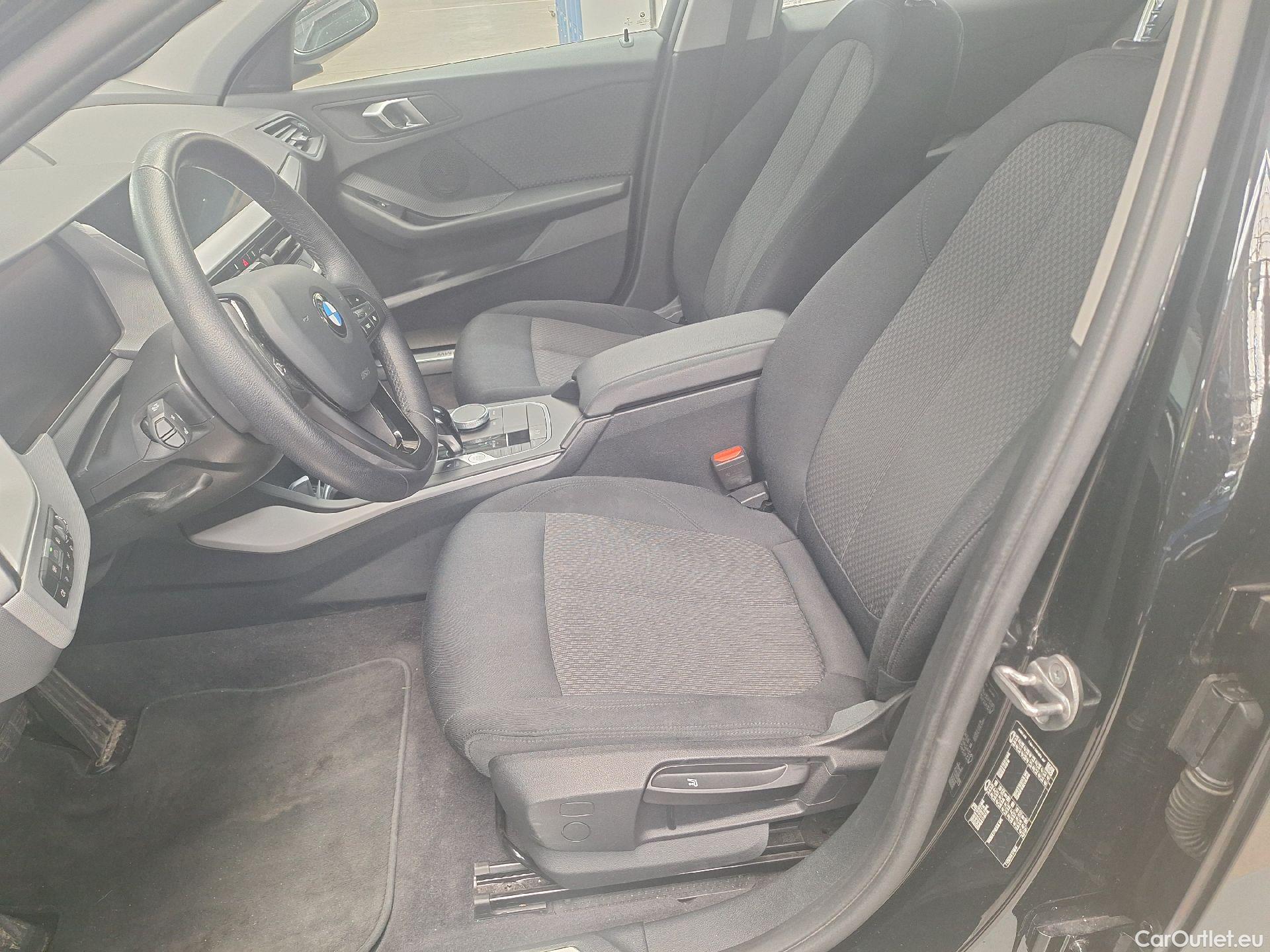  Bmw  Serie 1 BMW, 1-serie '19, BMW 1 Reeks Hatch 118iA (100 kW) 5d #1