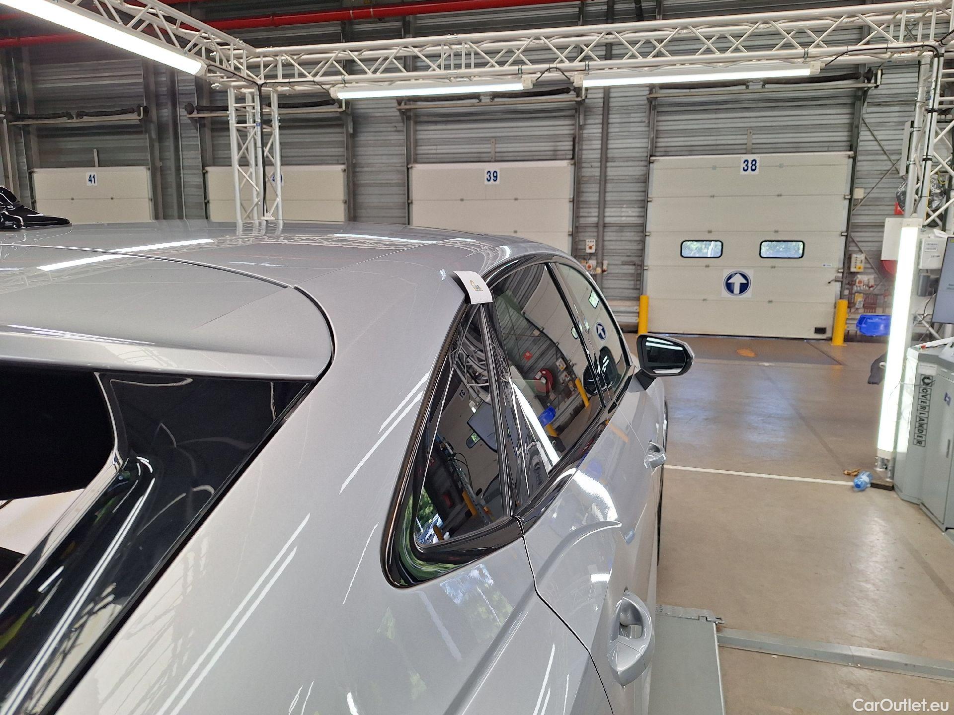  Audi  Q3 Audi,  SB '19, Audi  Sportback 45 TFSI e S tronic 5d #28