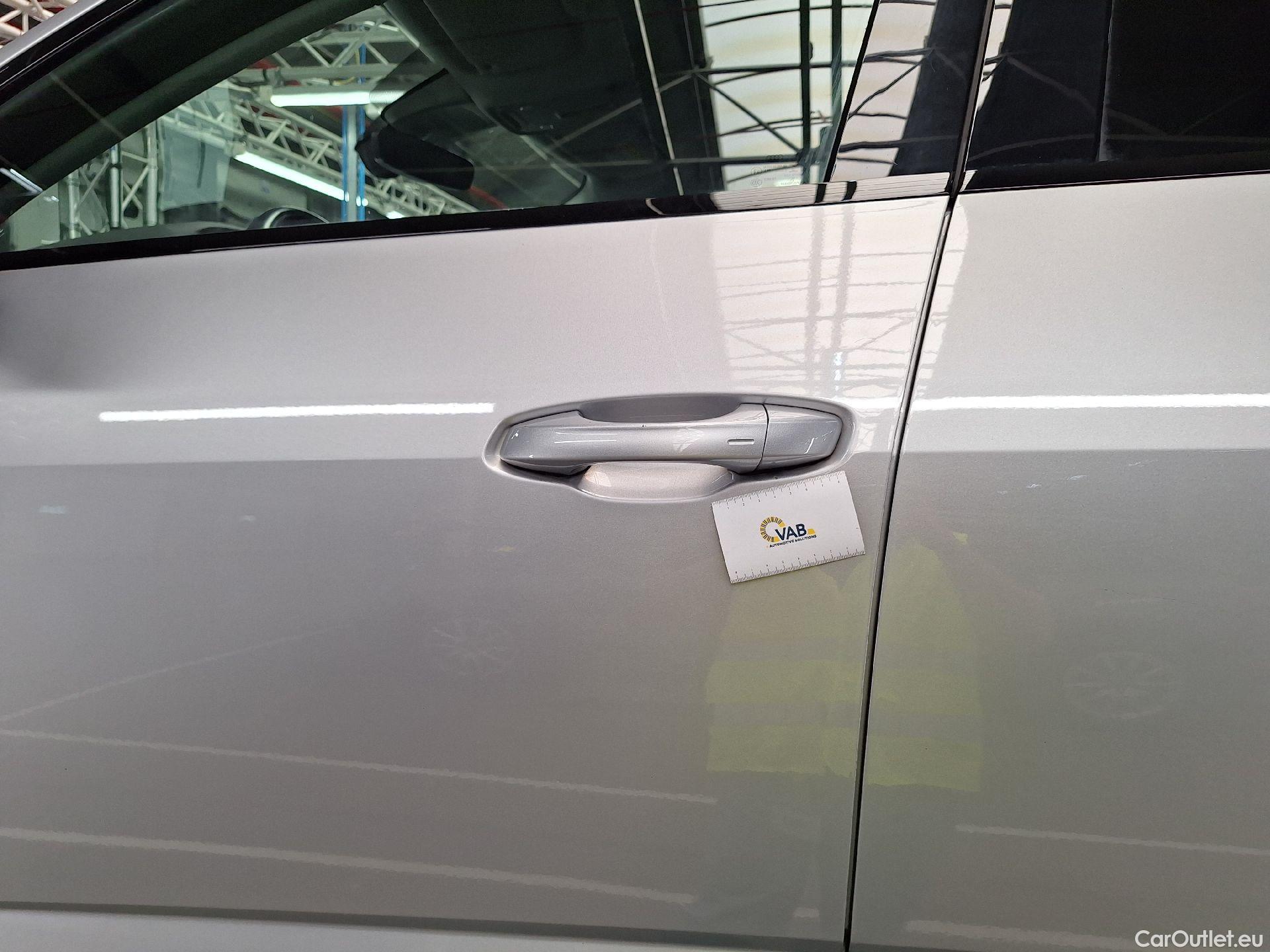  Audi  Q3 Audi,  SB '19, Audi  Sportback 45 TFSI e S tronic 5d #3
