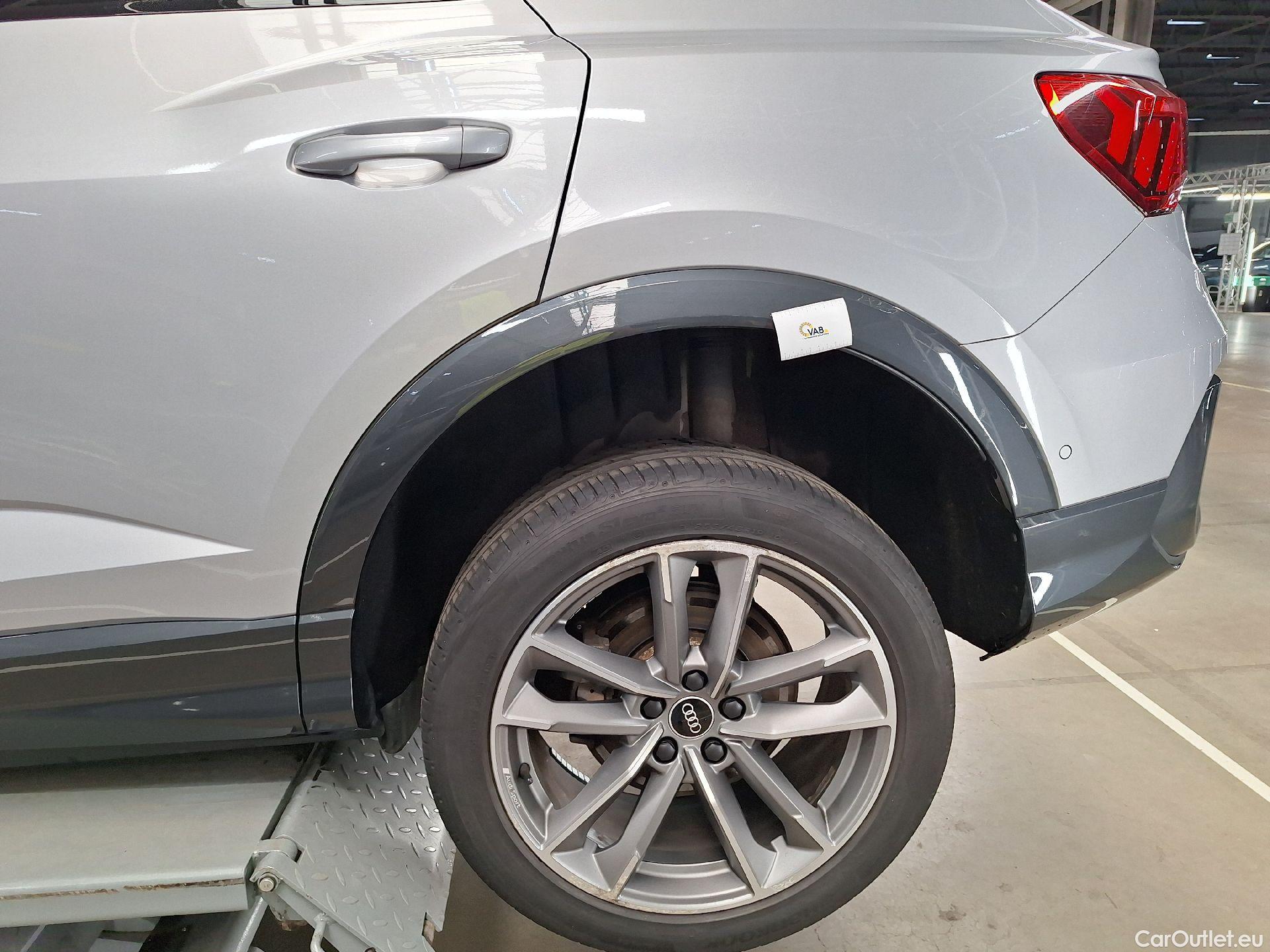  Audi  Q3 Audi,  SB '19, Audi  Sportback 45 TFSI e S tronic 5d #9