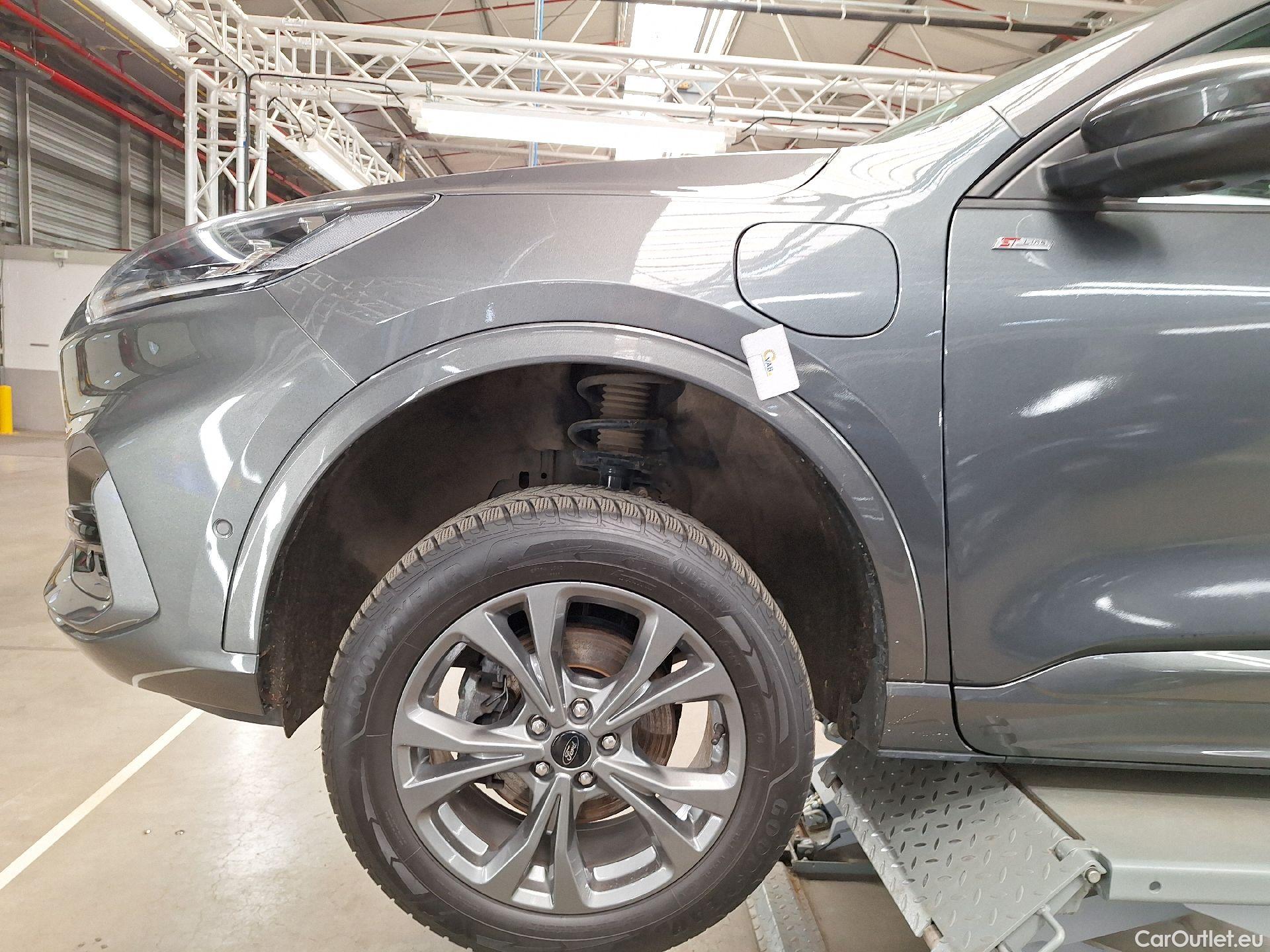 Ford  Kuga Ford,  '19 PHEV, Ford  2.5i PHEV Aut. 165kW ST-Line X 5d #5