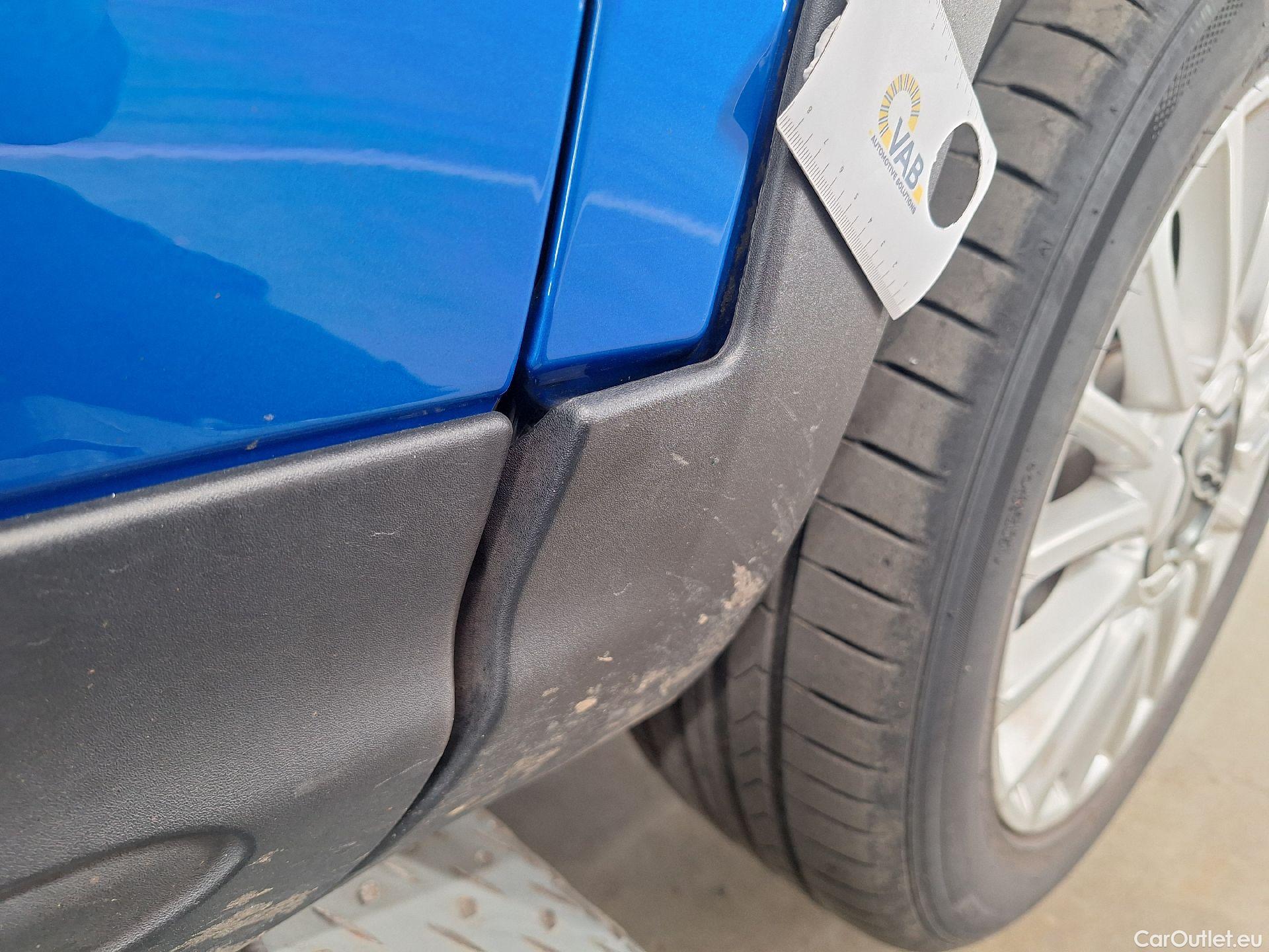  Fiat  500 Fiat, X FL'18, Fiat X 1.6 Multijet 130 Connect 5d #102