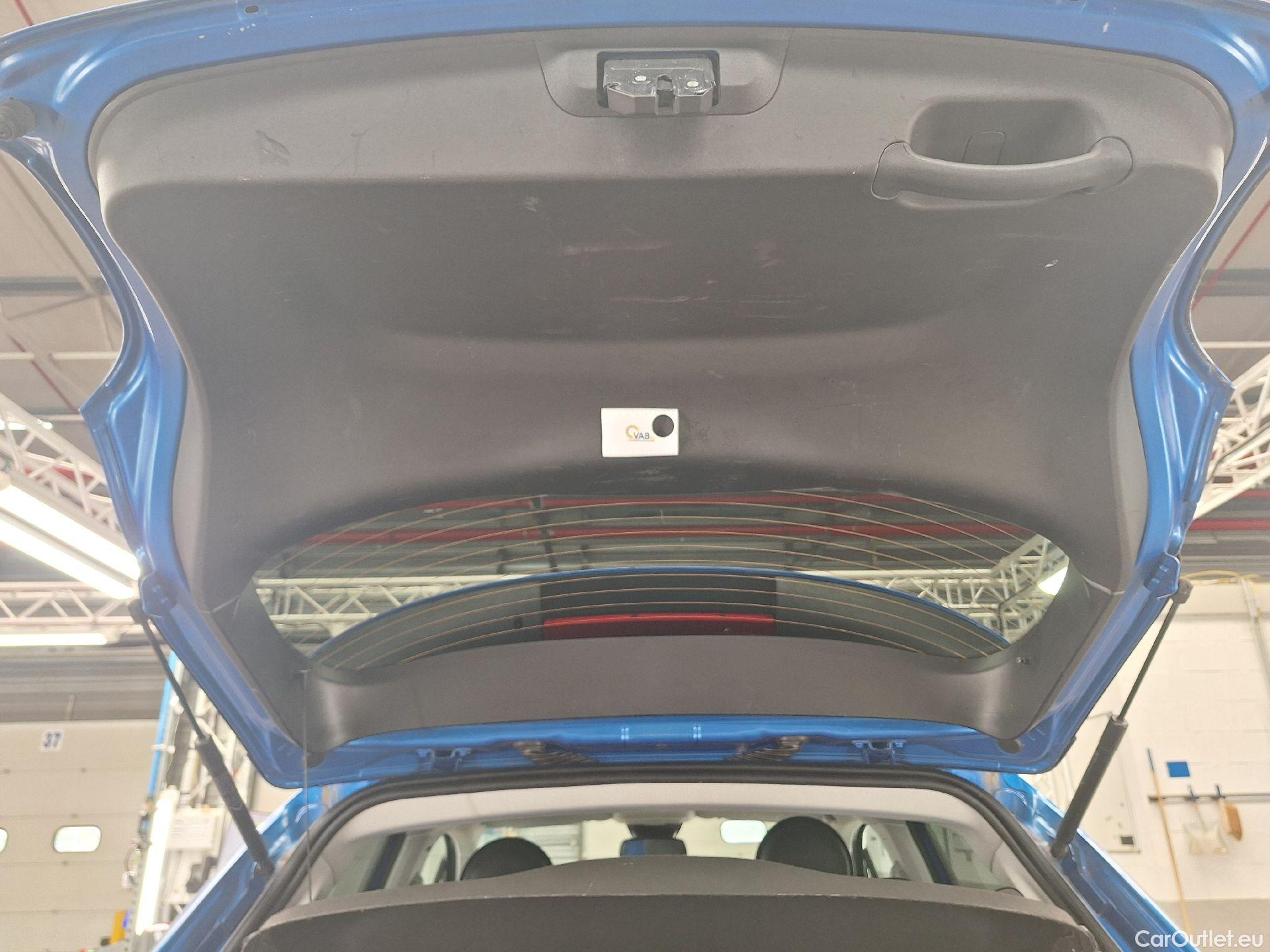  Fiat  500 Fiat, X FL'18, Fiat X 1.6 Multijet 130 Connect 5d #35