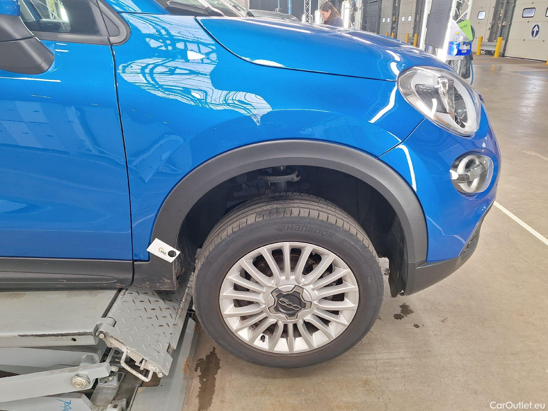  Fiat  500 Fiat, X FL'18, Fiat X 1.6 Multijet 130 Connect 5d #101
