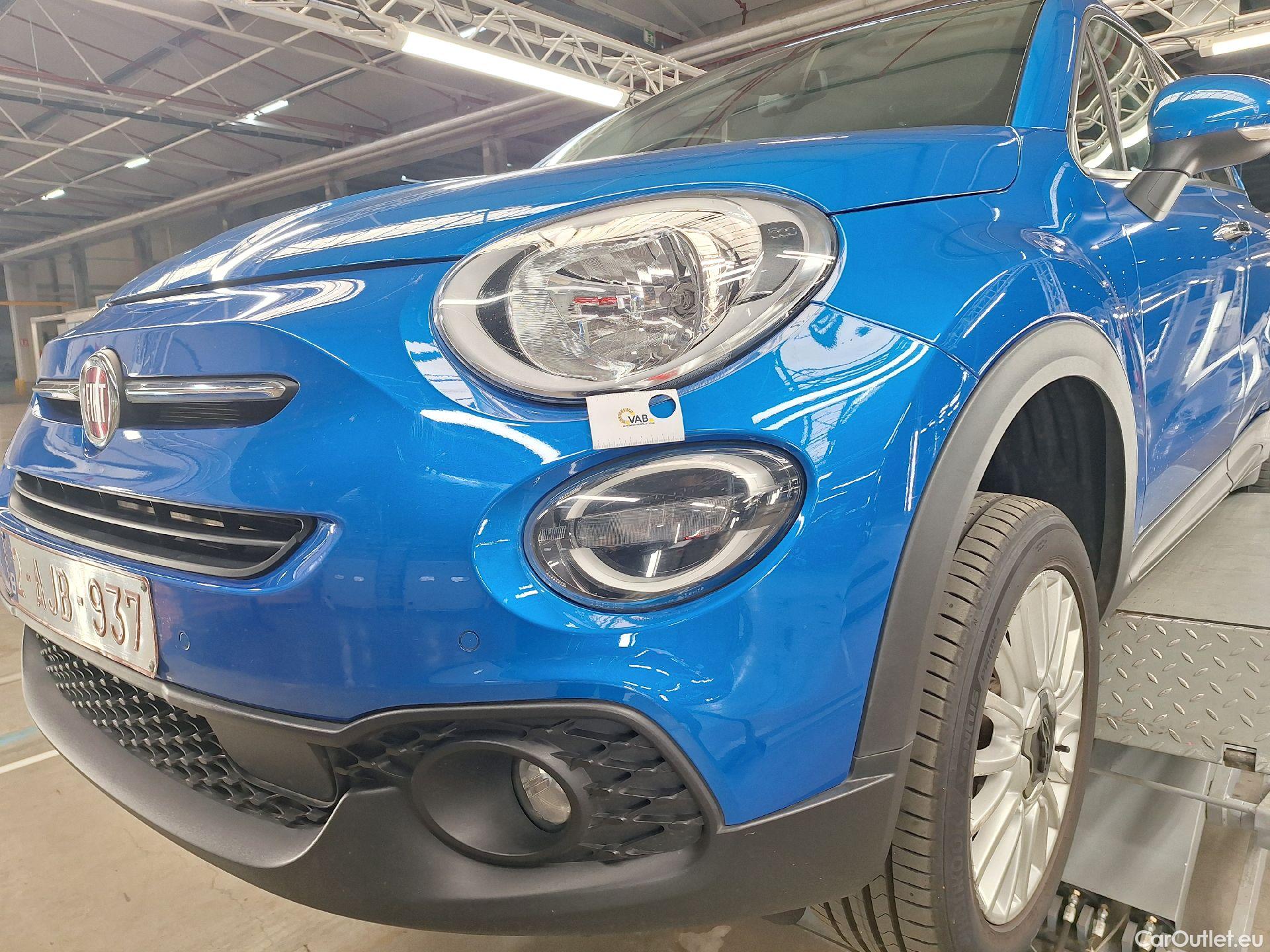  Fiat  500 Fiat, X FL'18, Fiat X 1.6 Multijet 130 Connect 5d #43