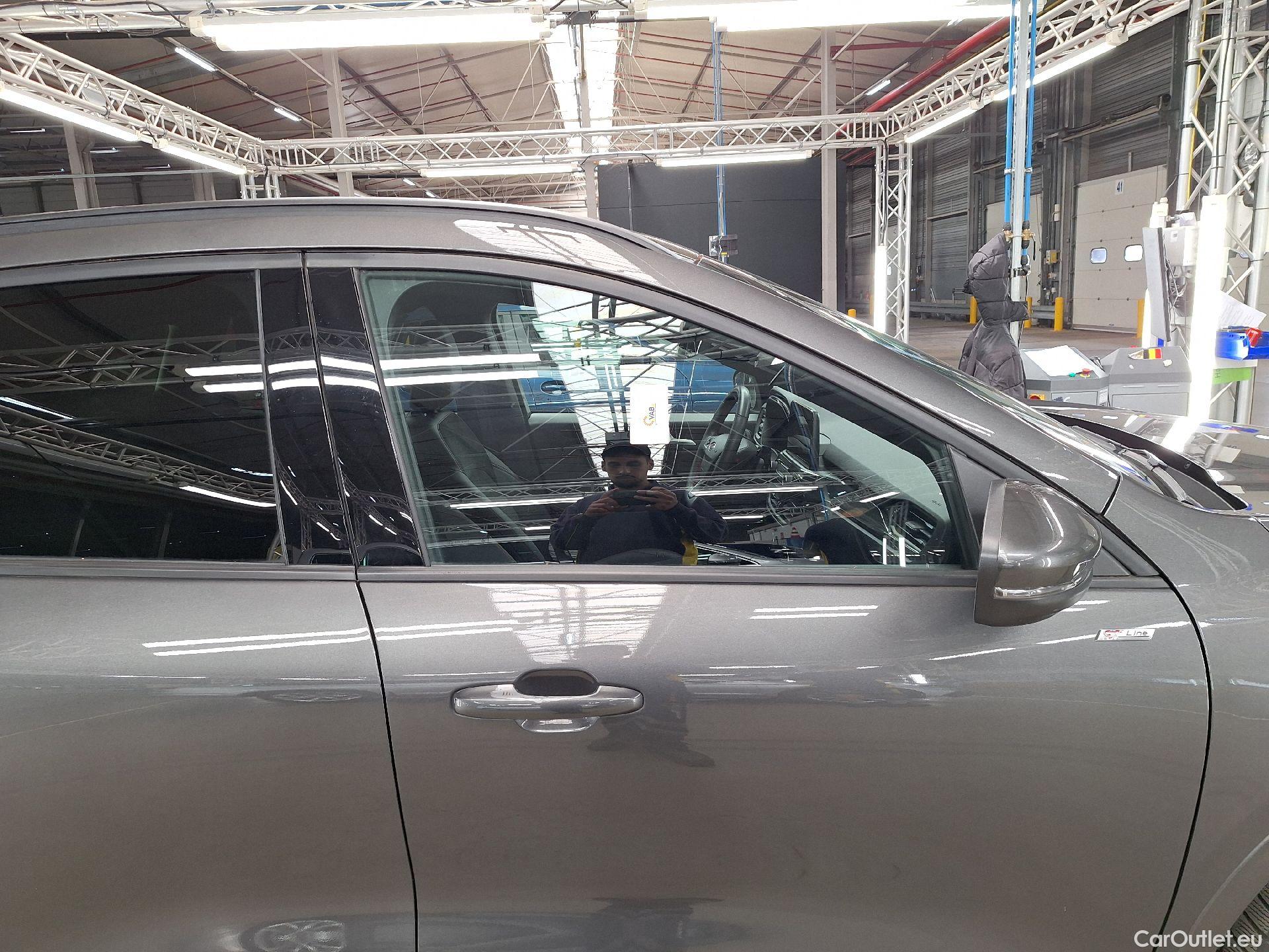  Ford  Kuga Ford,  '19 PHEV, Ford  2.5i PHEV Aut. 165kW ST-Line X 5d #3