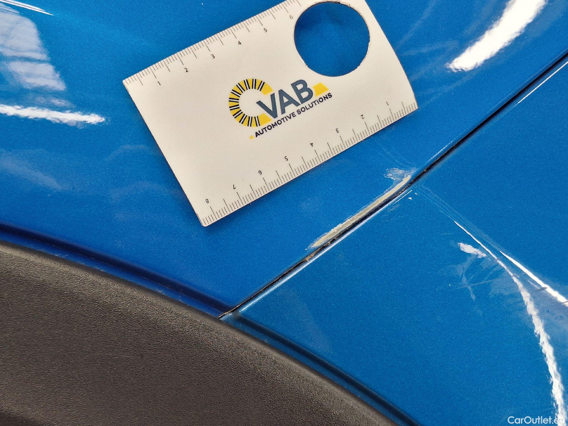  Fiat  500 Fiat, X FL'18, Fiat X 1.6 Multijet 130 Connect 5d #64