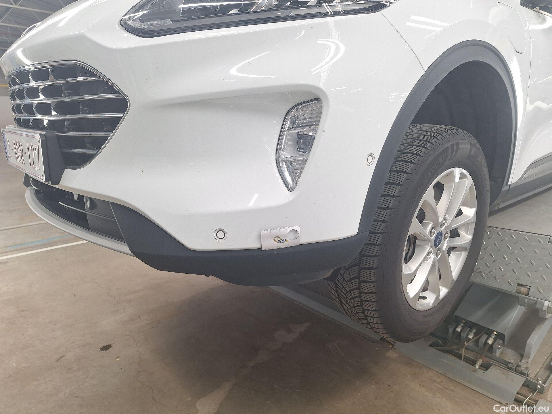  Ford  Kuga Ford,  '19, Ford  2.5i PHEV Aut. 165kW Titanium 5d #29