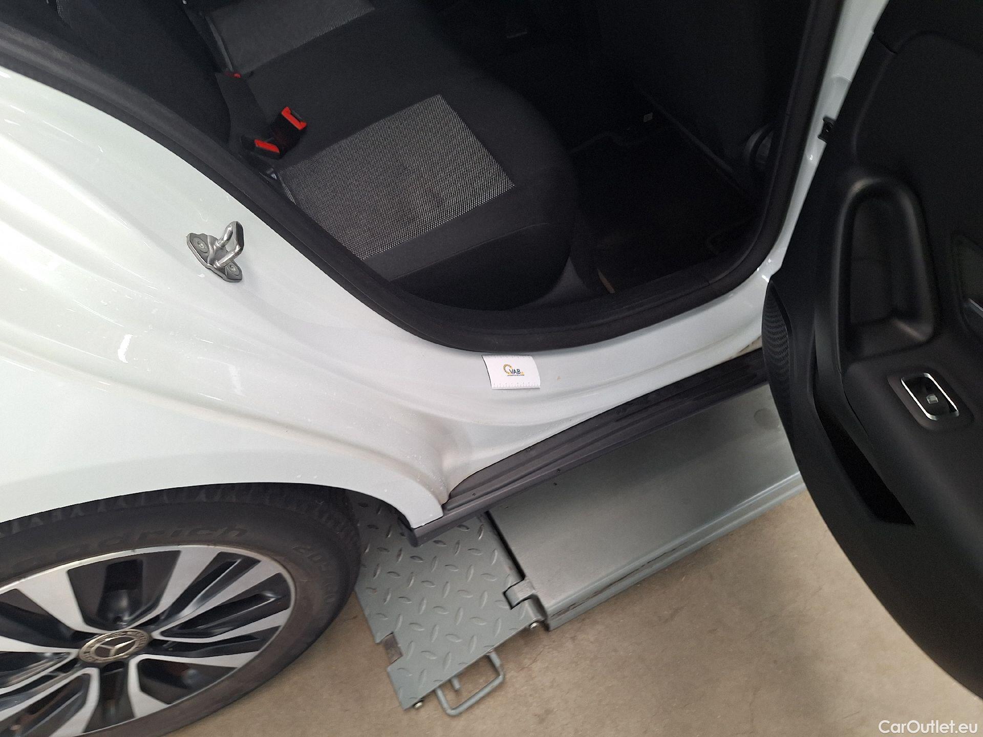  Mercedes  A-Klasse Mercedes, A-Class '18, Mercedes-Benz  A 180 d Business Solution 5 #12