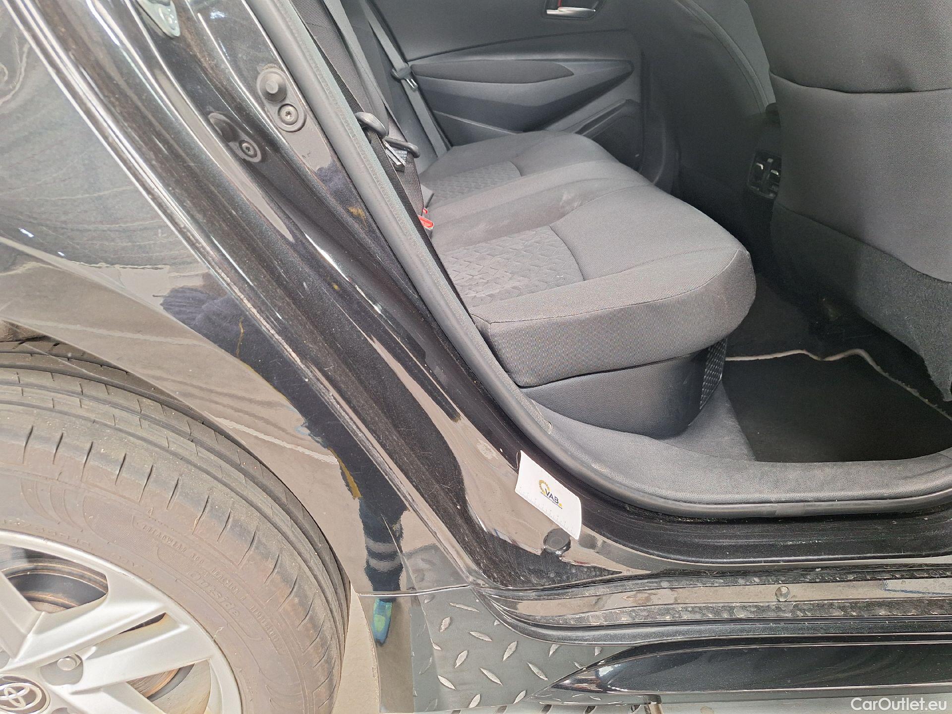  Toyota  Corolla Toyota,  TS '19, Toyota  Touring Sports 1.8 Hybrid Dynamic e #44